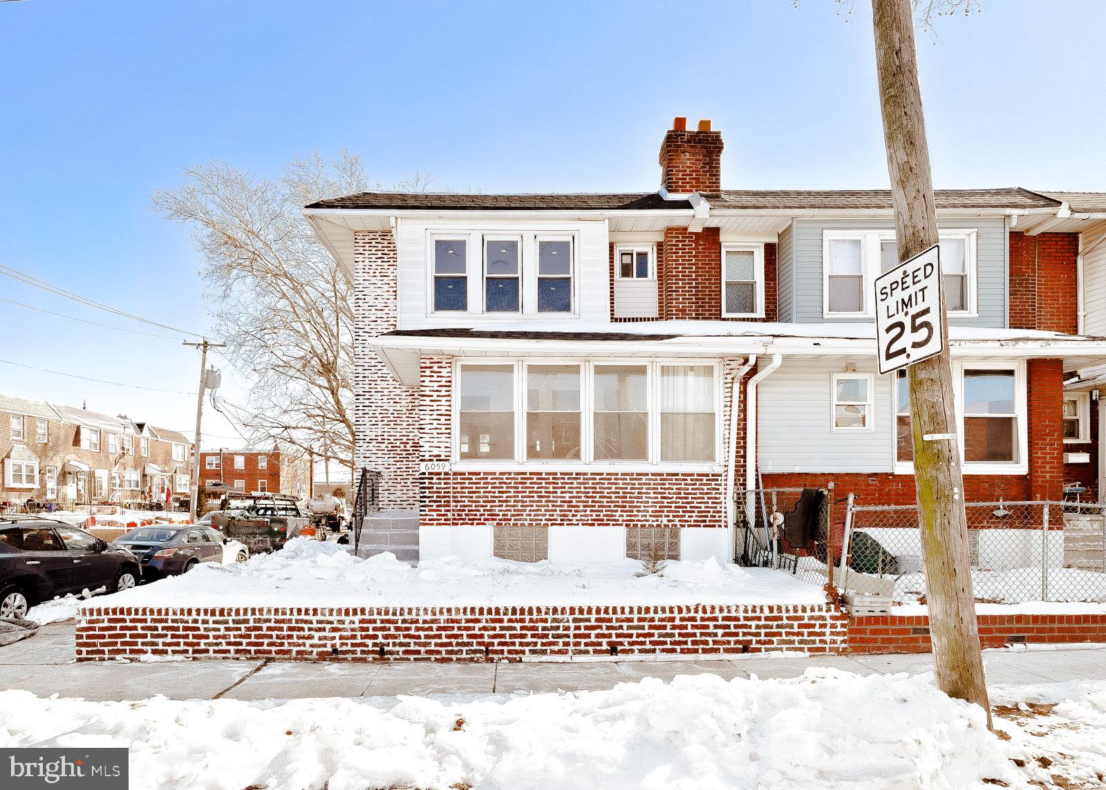 LAWNCREST - Residential