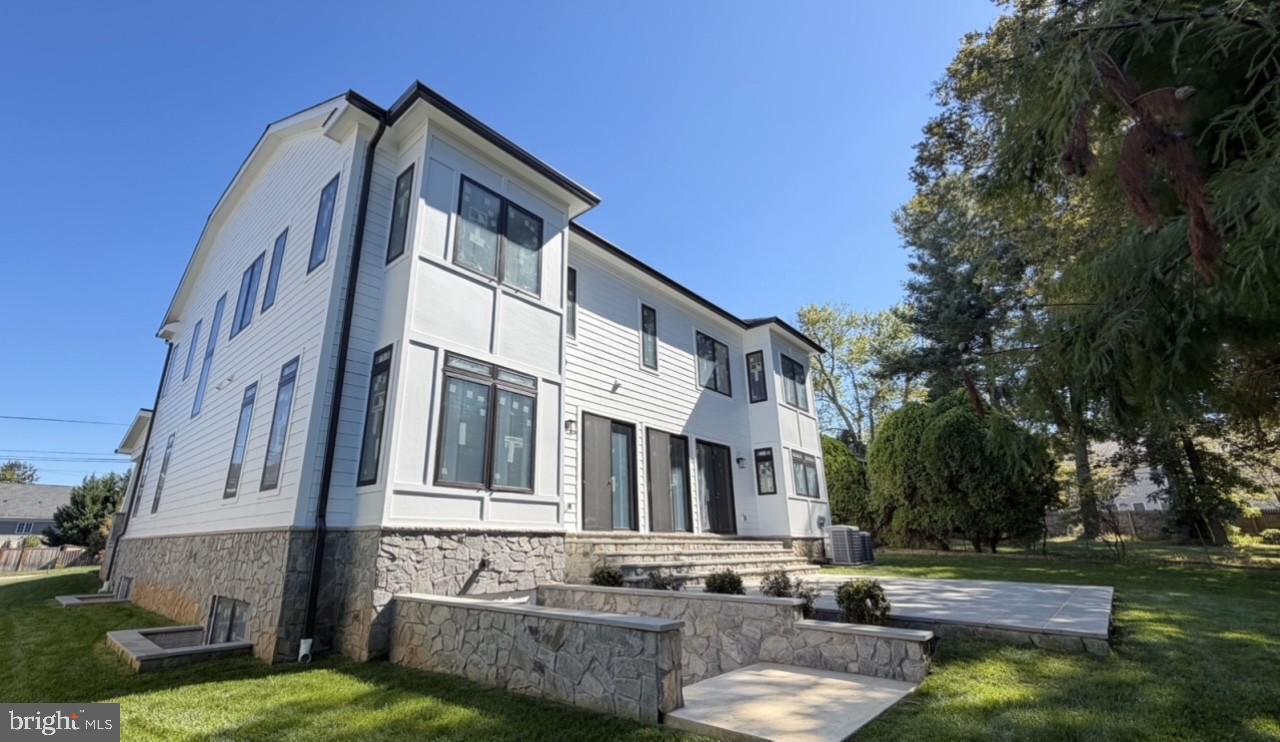 OAKWOOD KNOLLS - Residential