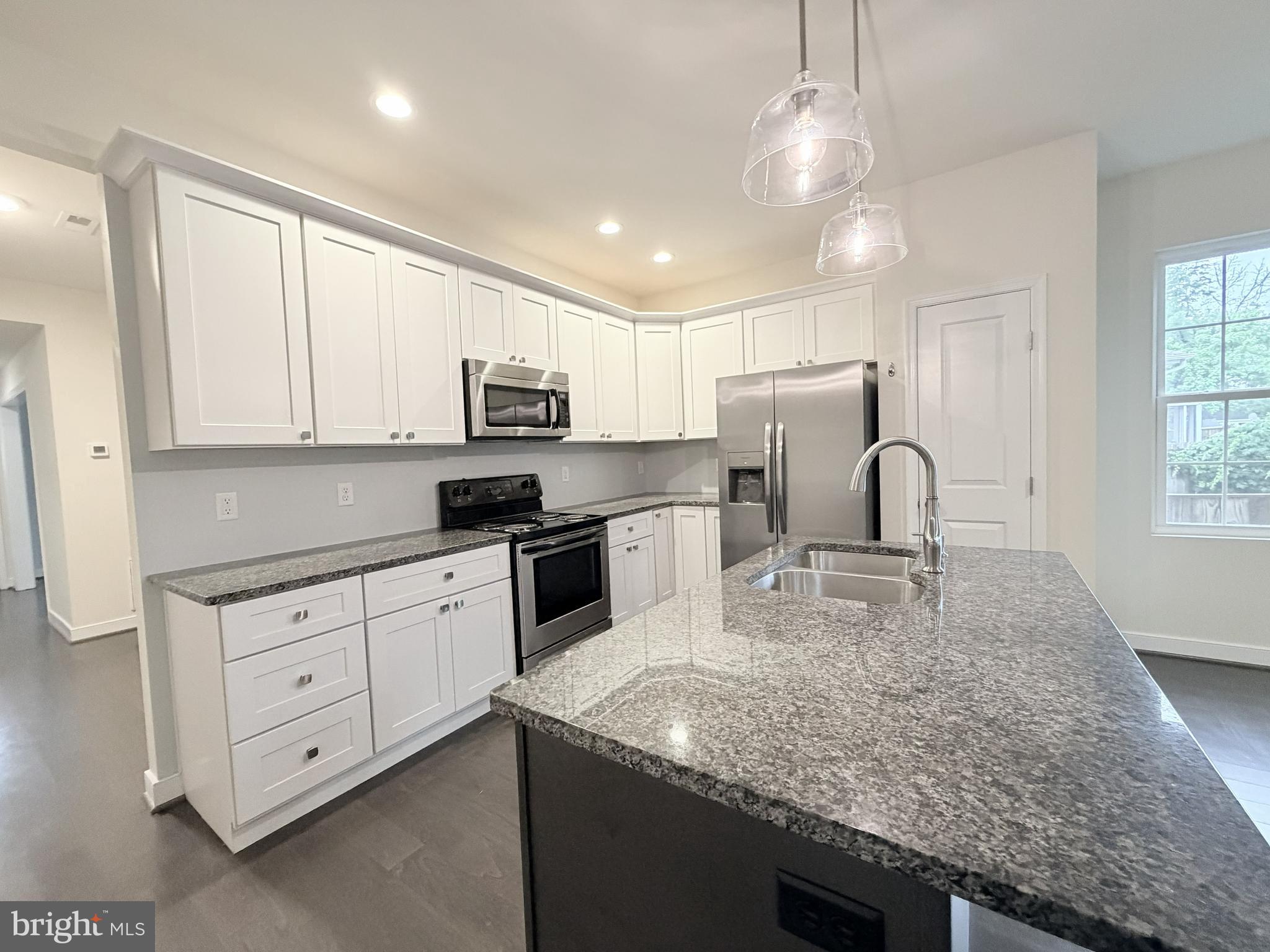 DOWNTOWN FREDERICKSBURG - Residential