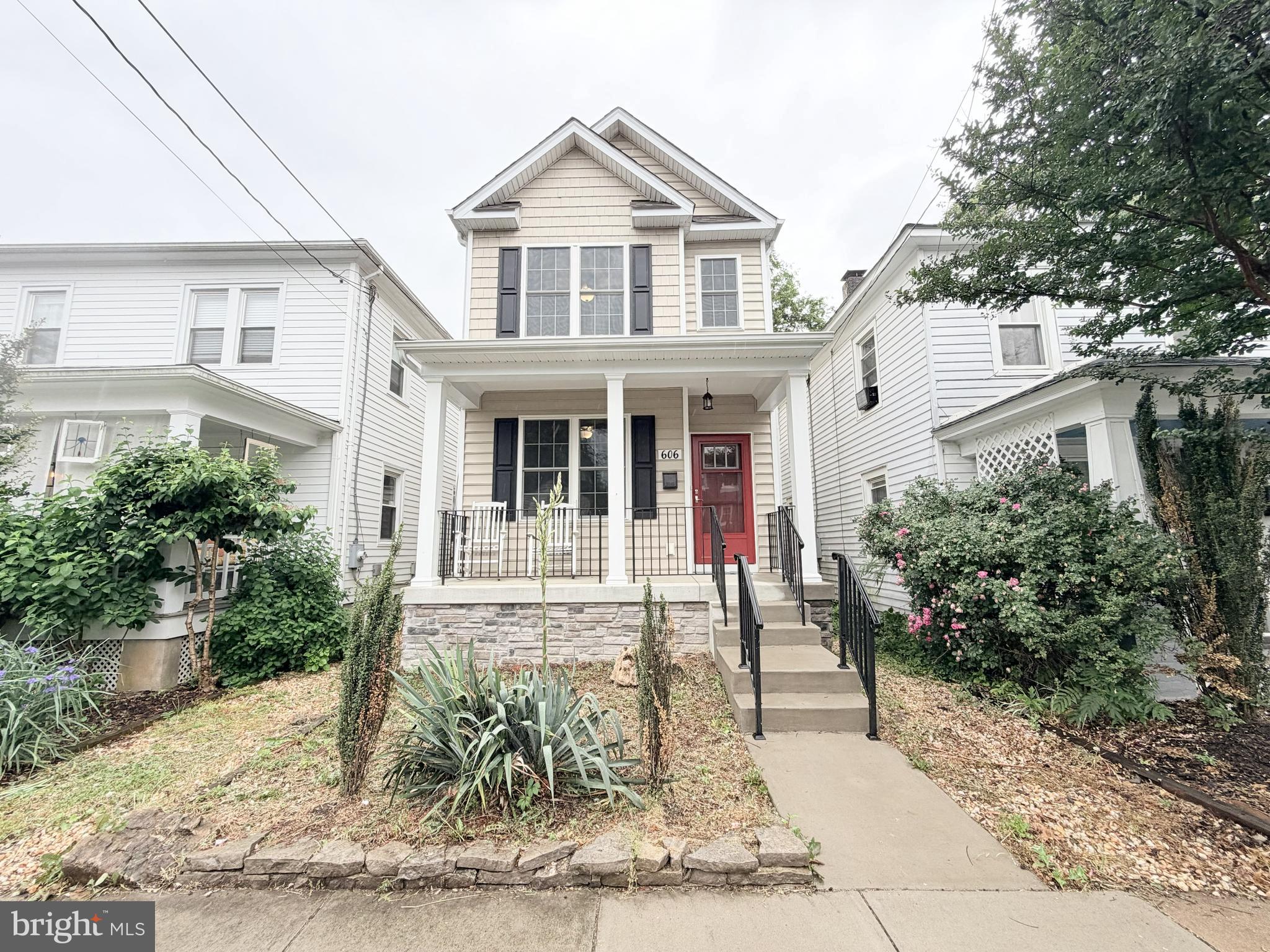 DOWNTOWN FREDERICKSBURG - Residential