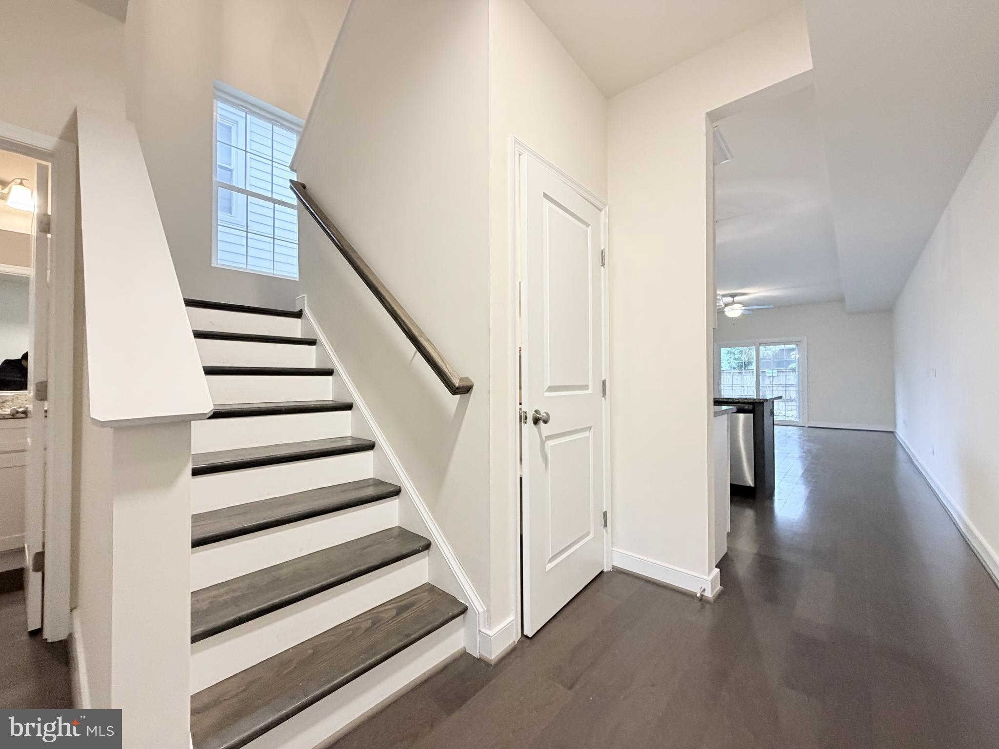 DOWNTOWN FREDERICKSBURG - Residential