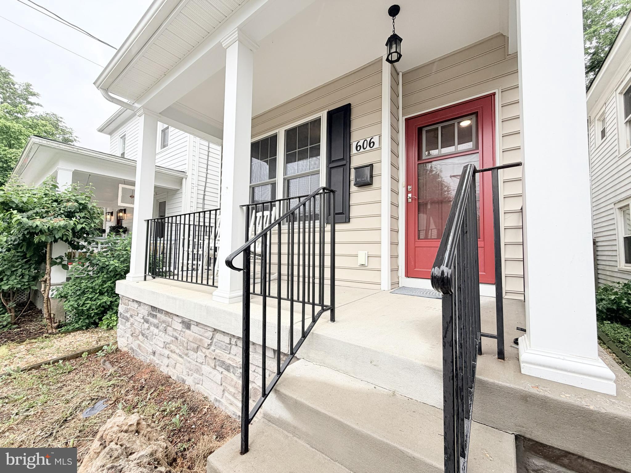 DOWNTOWN FREDERICKSBURG - Residential