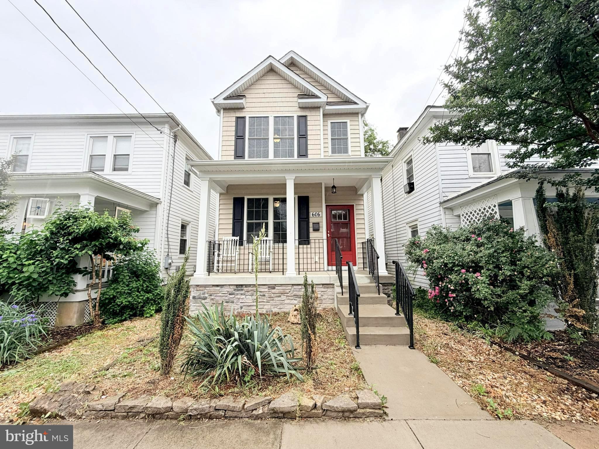 DOWNTOWN FREDERICKSBURG - Residential