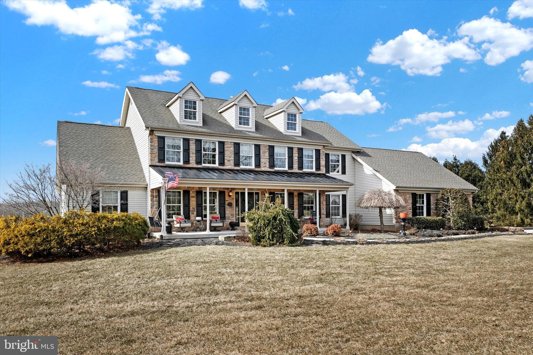 ESTATES AT BROOKSIDE - Residential