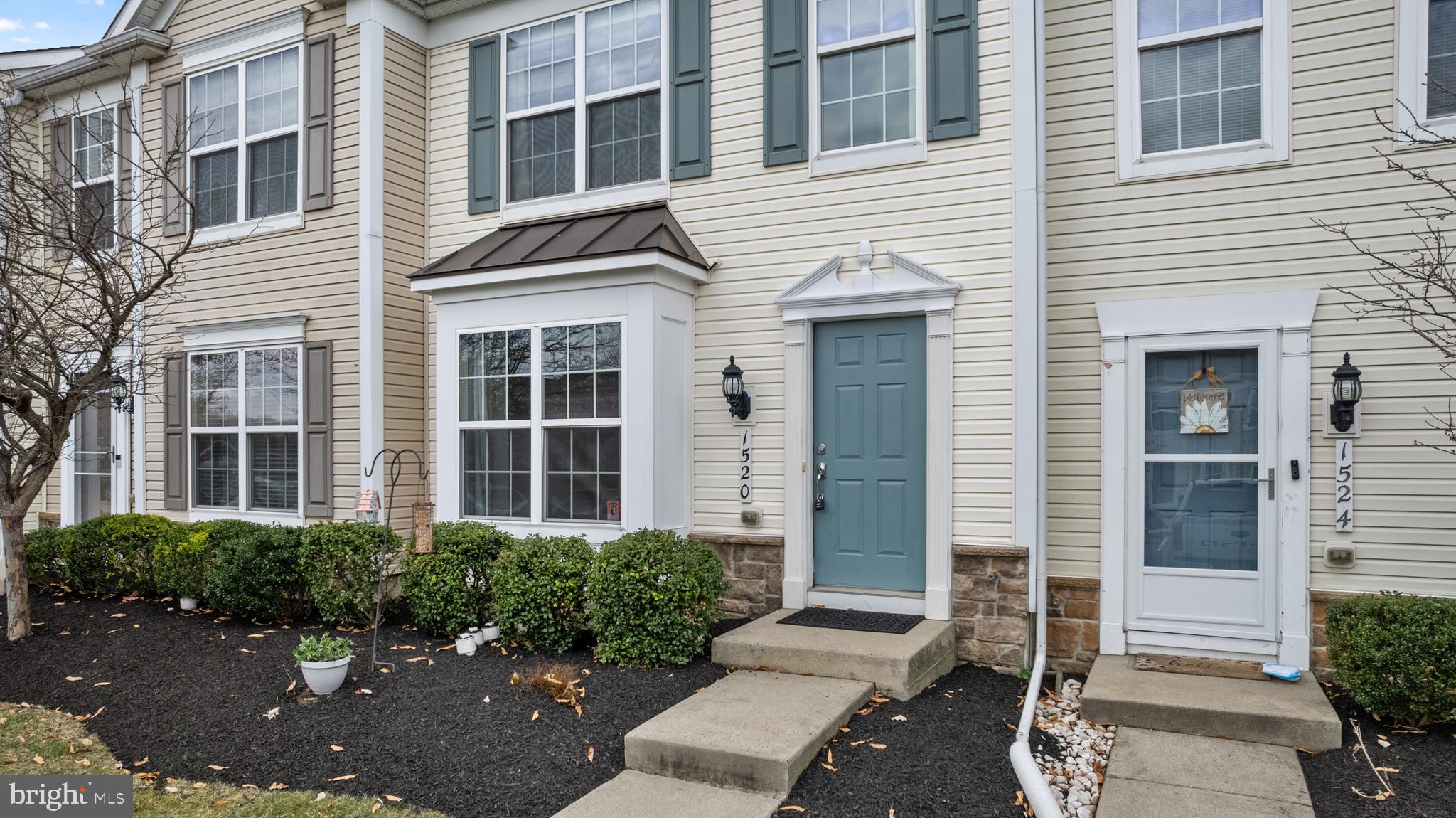 COLDWATER CONDO - Residential
