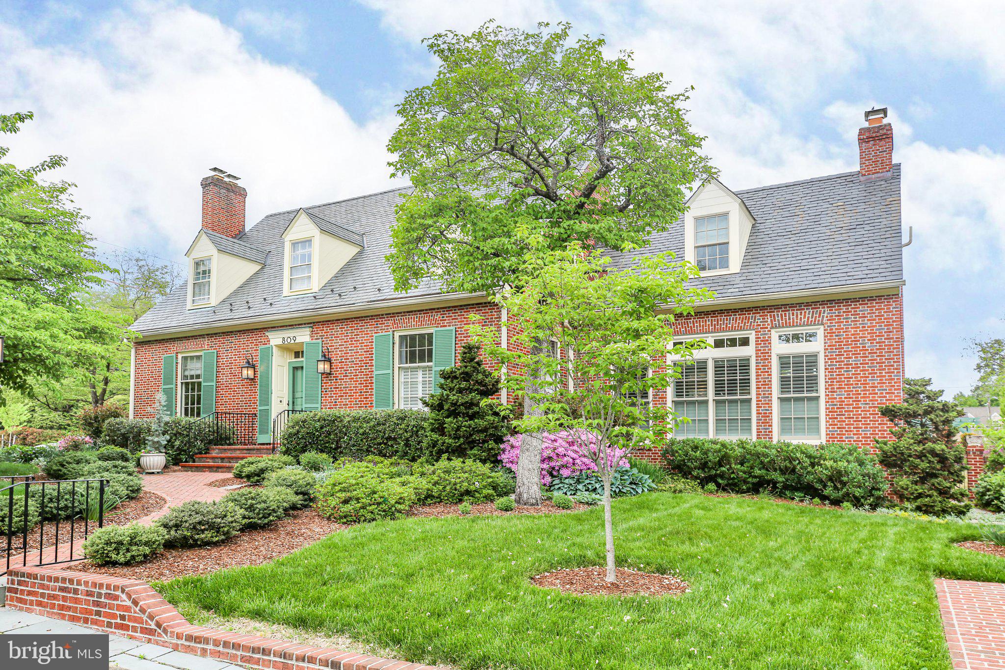 COLLEGE TERRACE - Residential