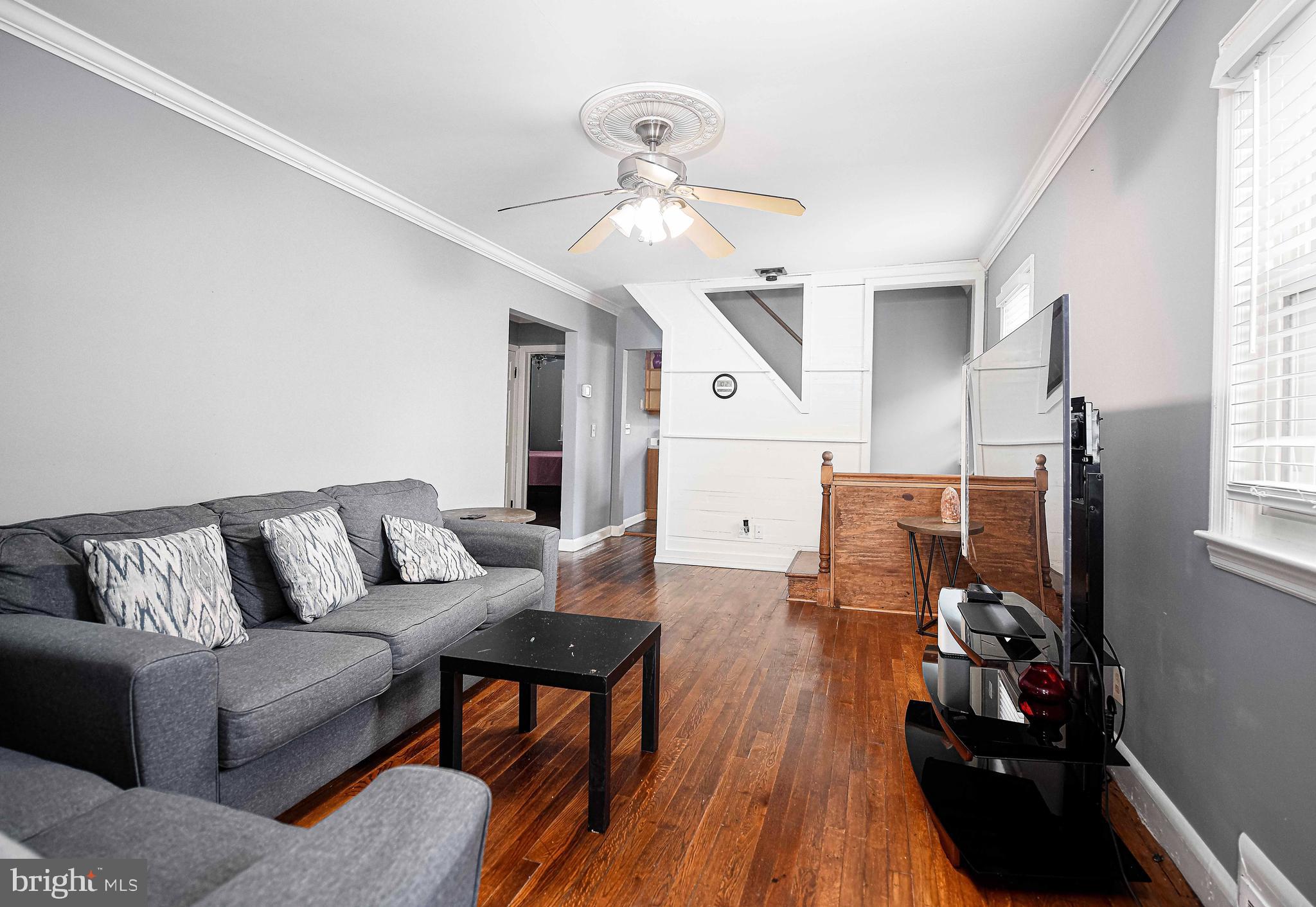 HILLENDALE PARK - Residential
