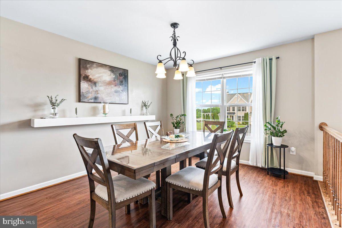 NOTTINGHAM MEADOWS - Residential