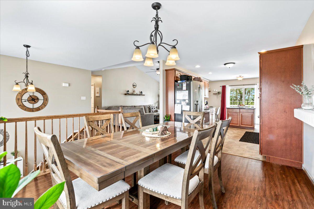 NOTTINGHAM MEADOWS - Residential