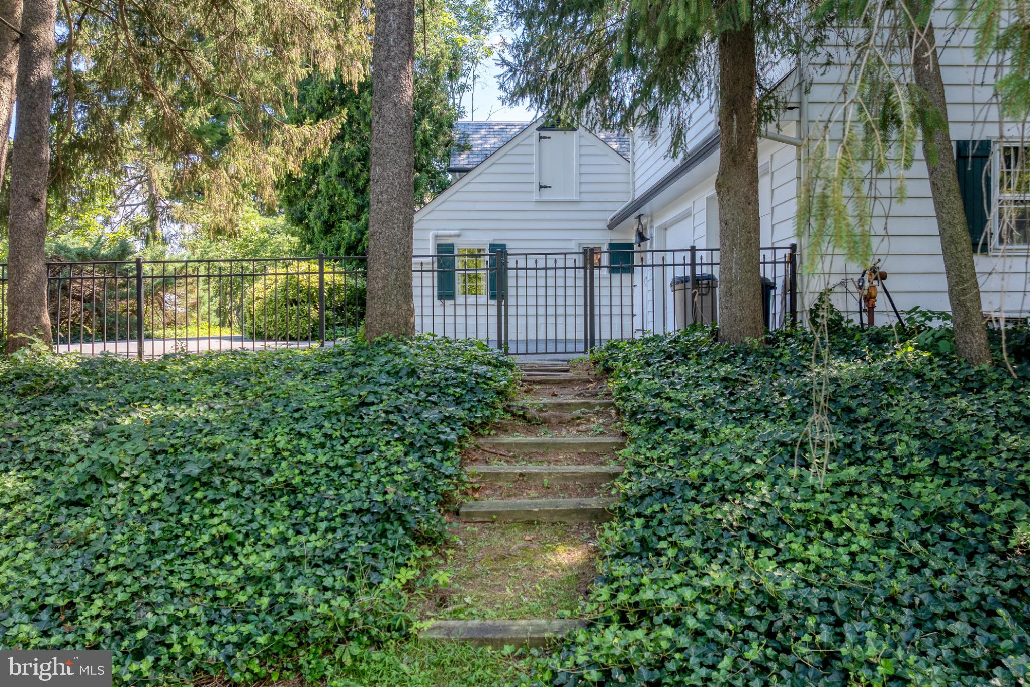LANCASTER TWP - Residential