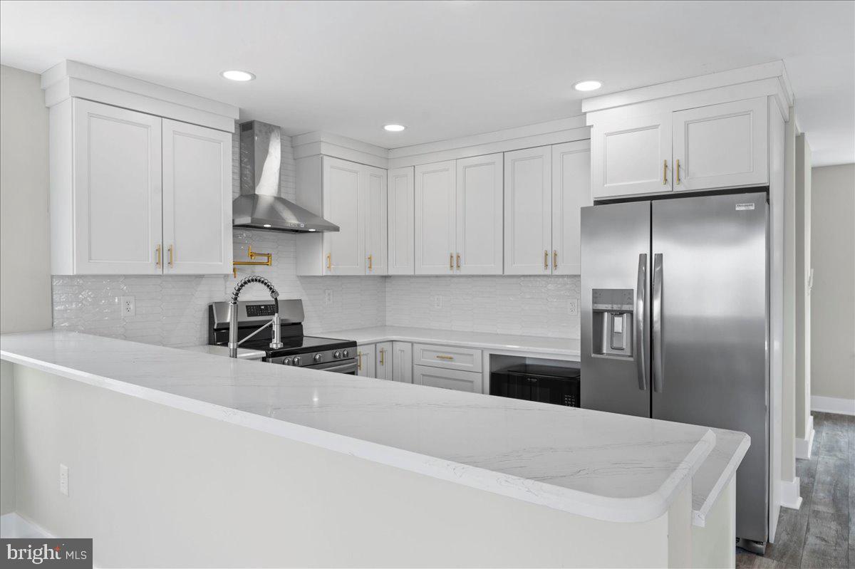 HOLLYWOOD BEACH - Residential