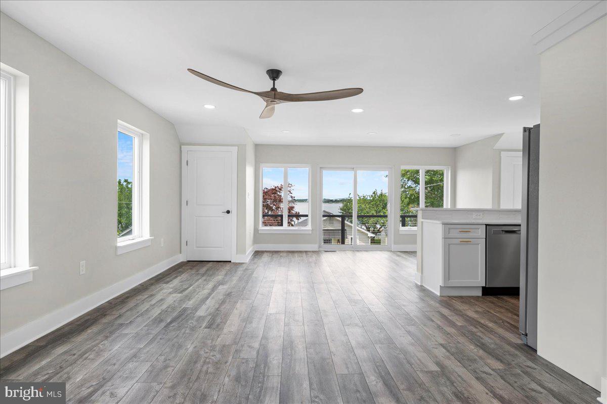 HOLLYWOOD BEACH - Residential