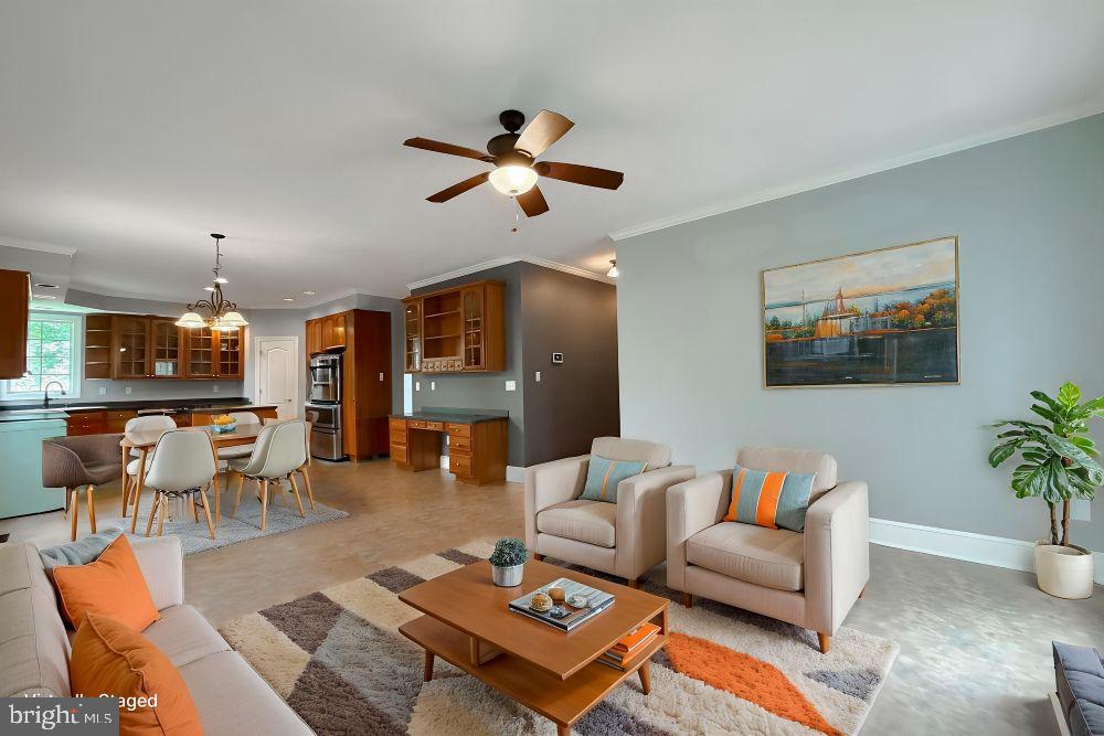 SOCIETY HILL - Residential