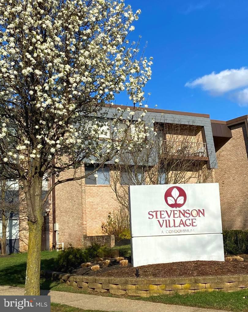 STEVENSON VILLAGE CONDO - Residential