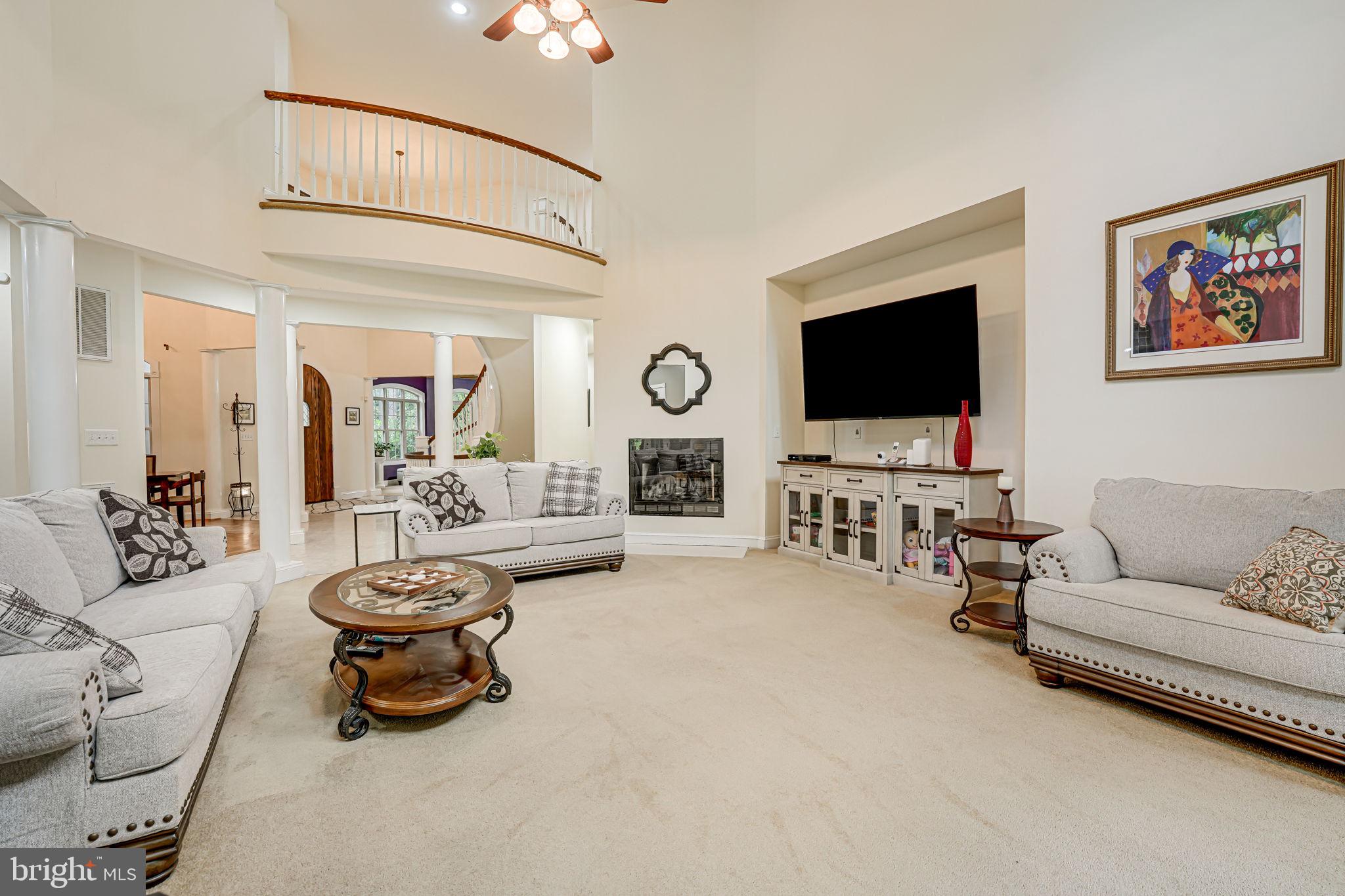 SEVEN LAKES - Residential