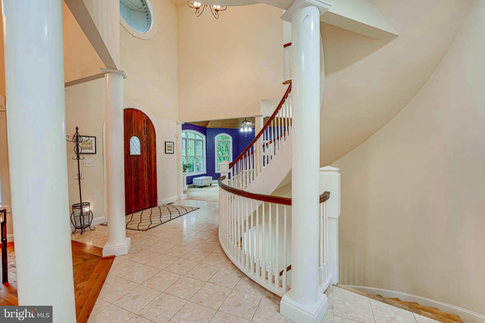 SEVEN LAKES - Residential