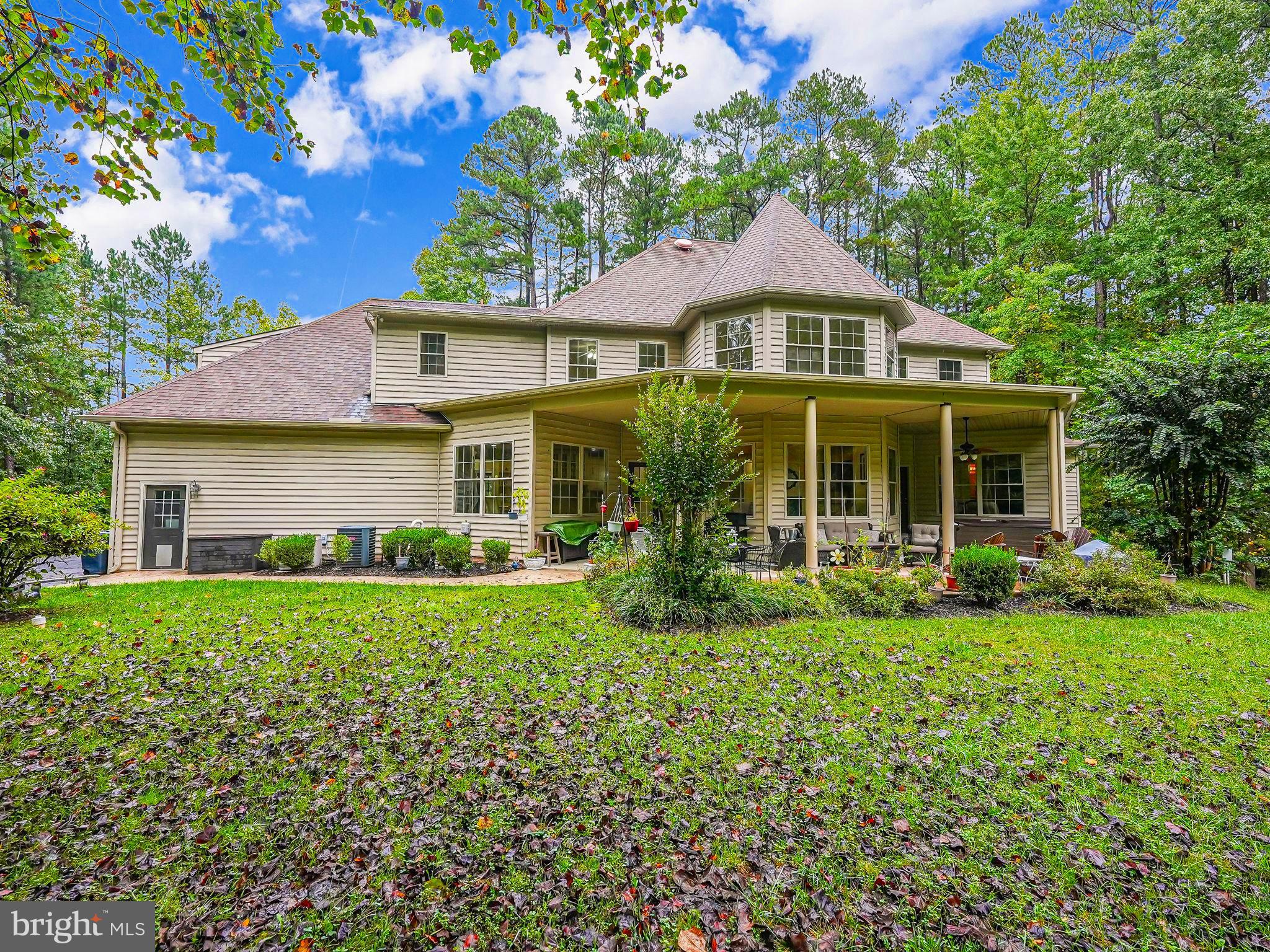 SEVEN LAKES - Residential