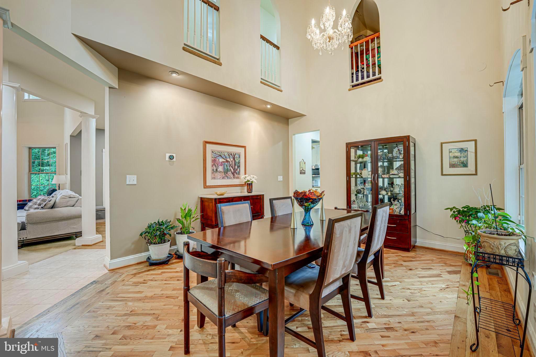 SEVEN LAKES - Residential