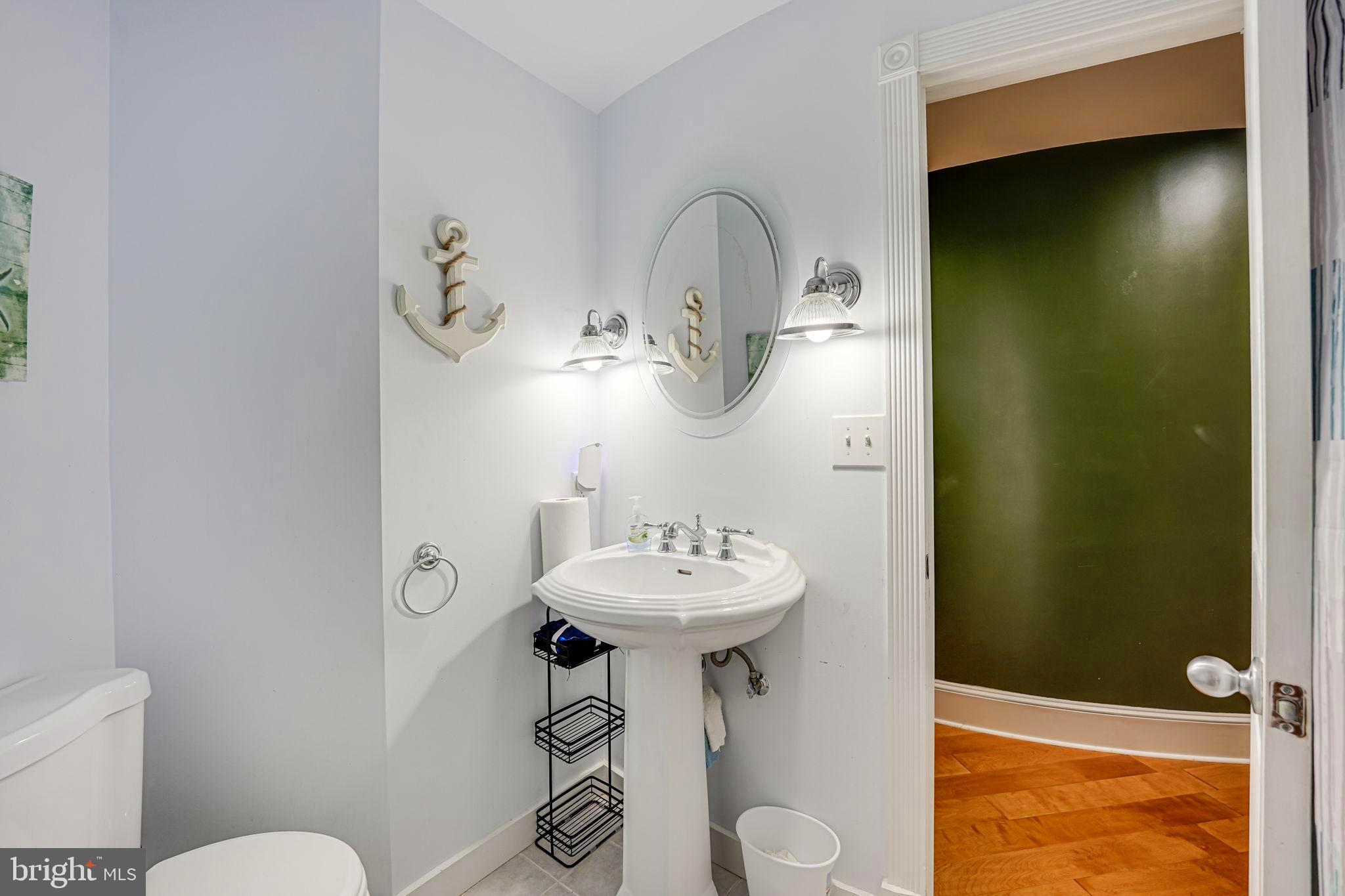 SEVEN LAKES - Residential