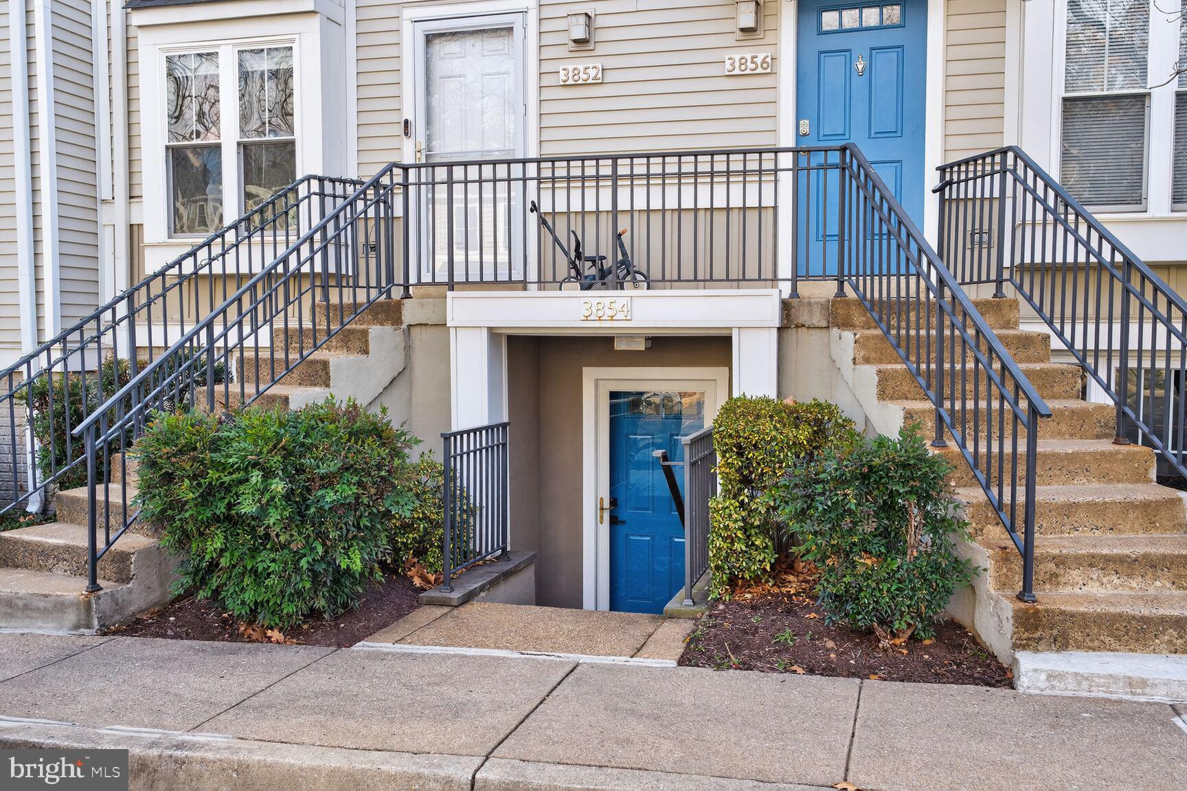 DUNDREE KNOLL - Residential