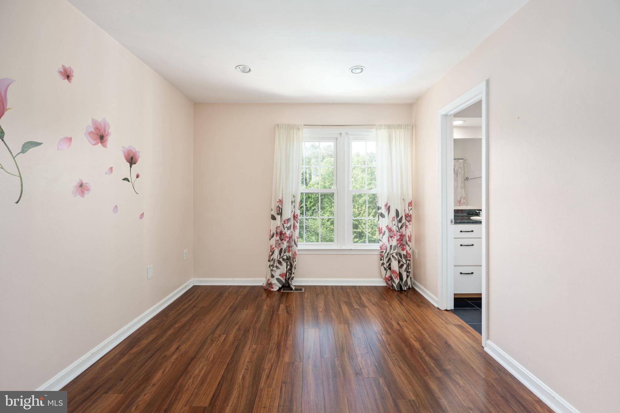 TACKETTS MILL - Residential Lease