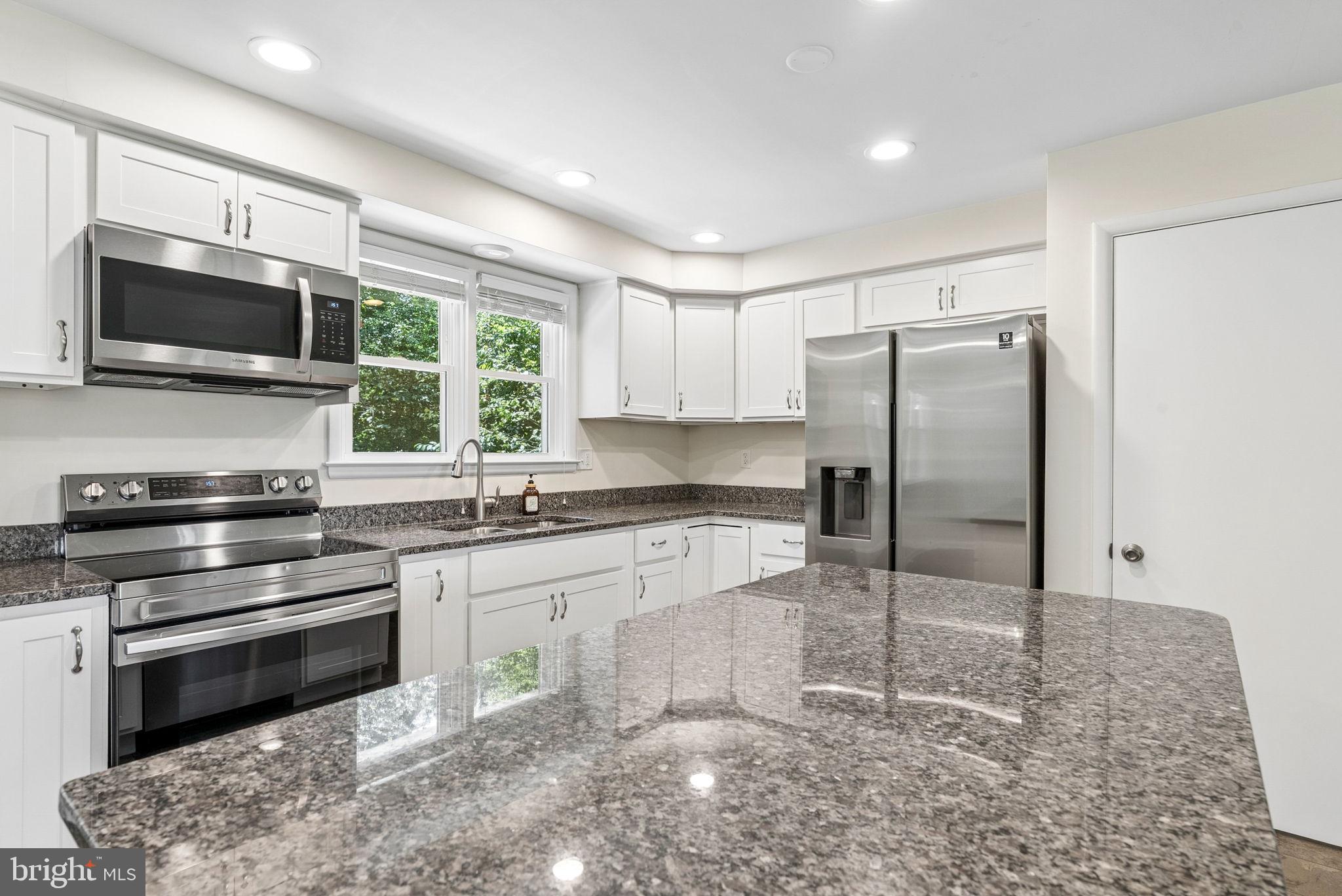 HAMPTON - Residential