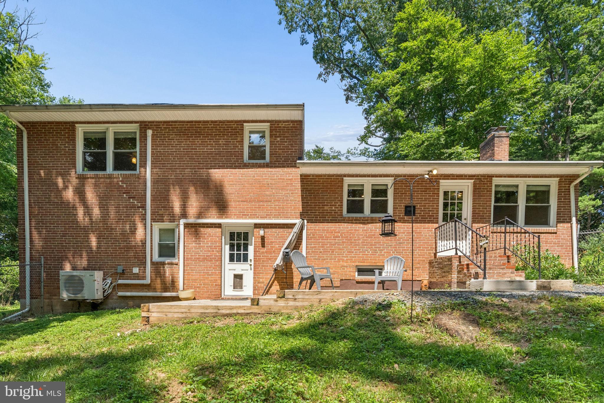 HAMPTON - Residential