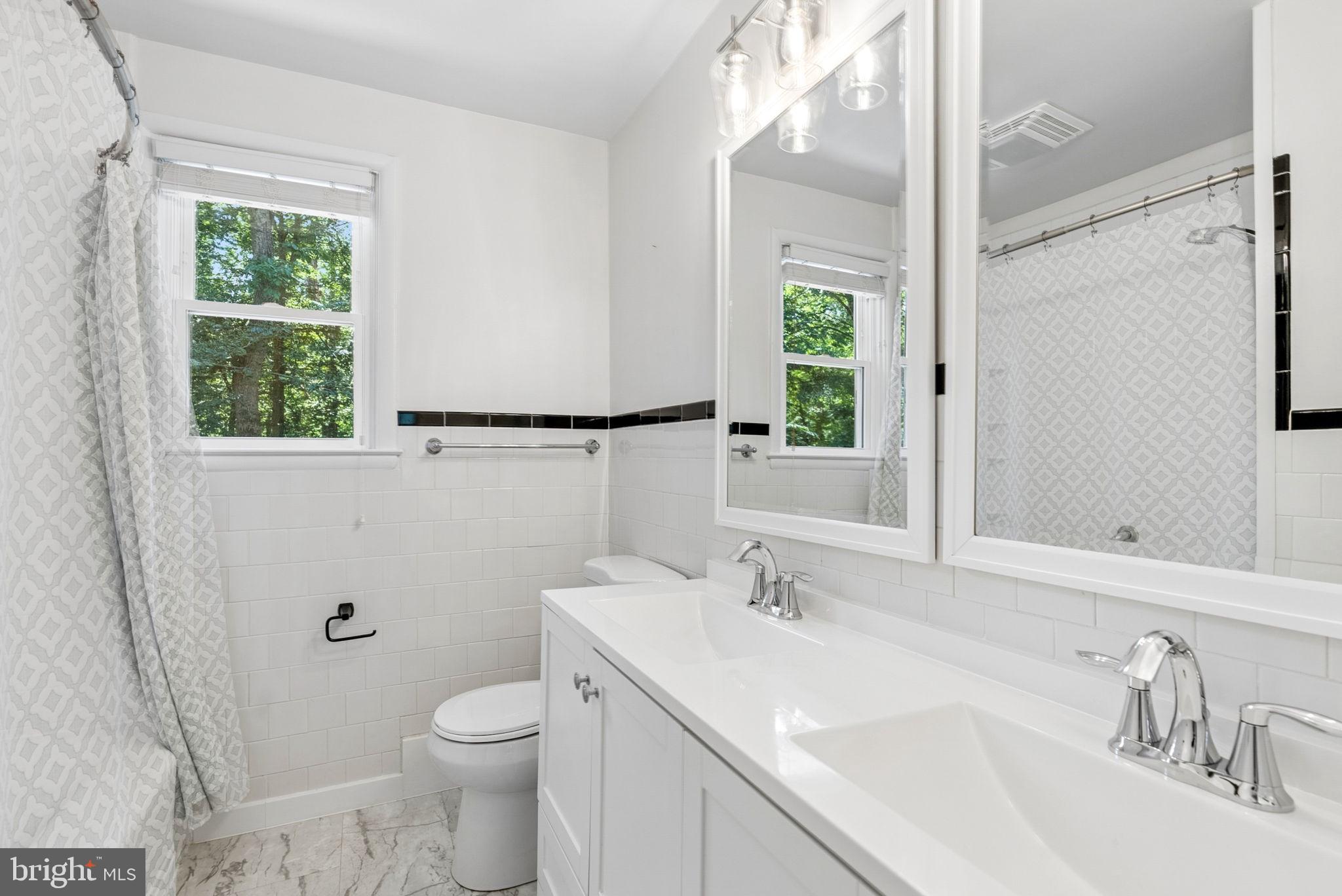HAMPTON - Residential