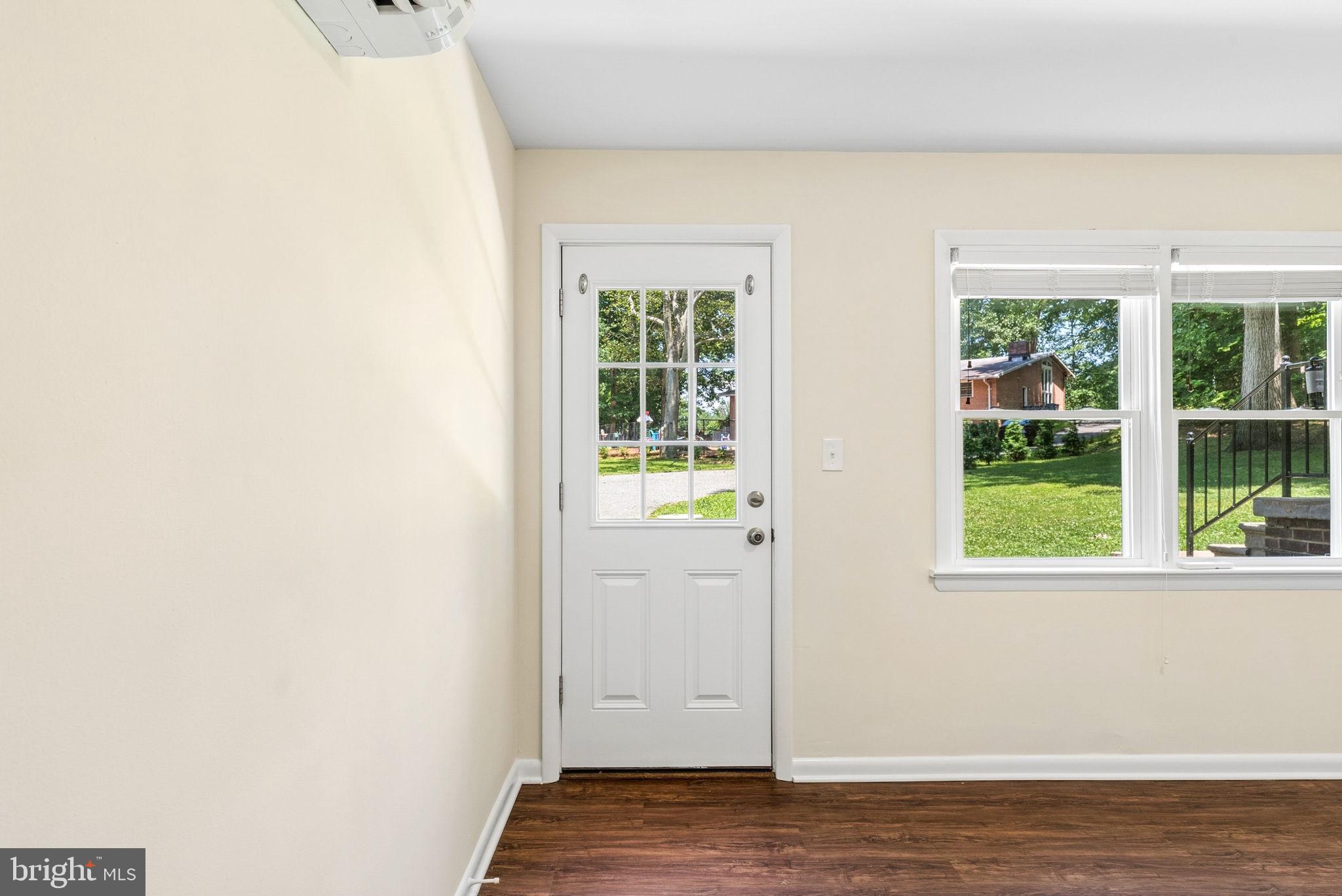 HAMPTON - Residential