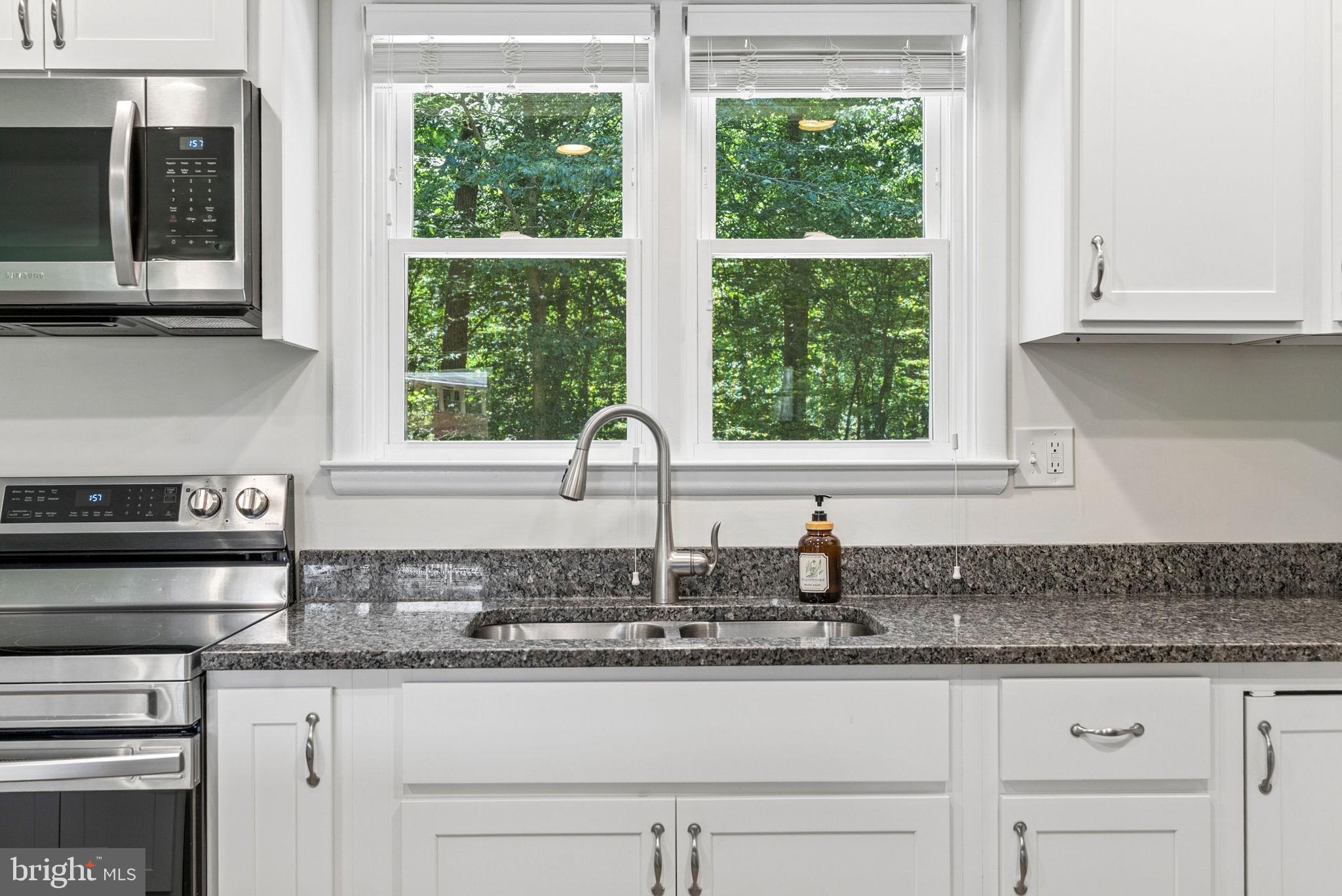 HAMPTON - Residential