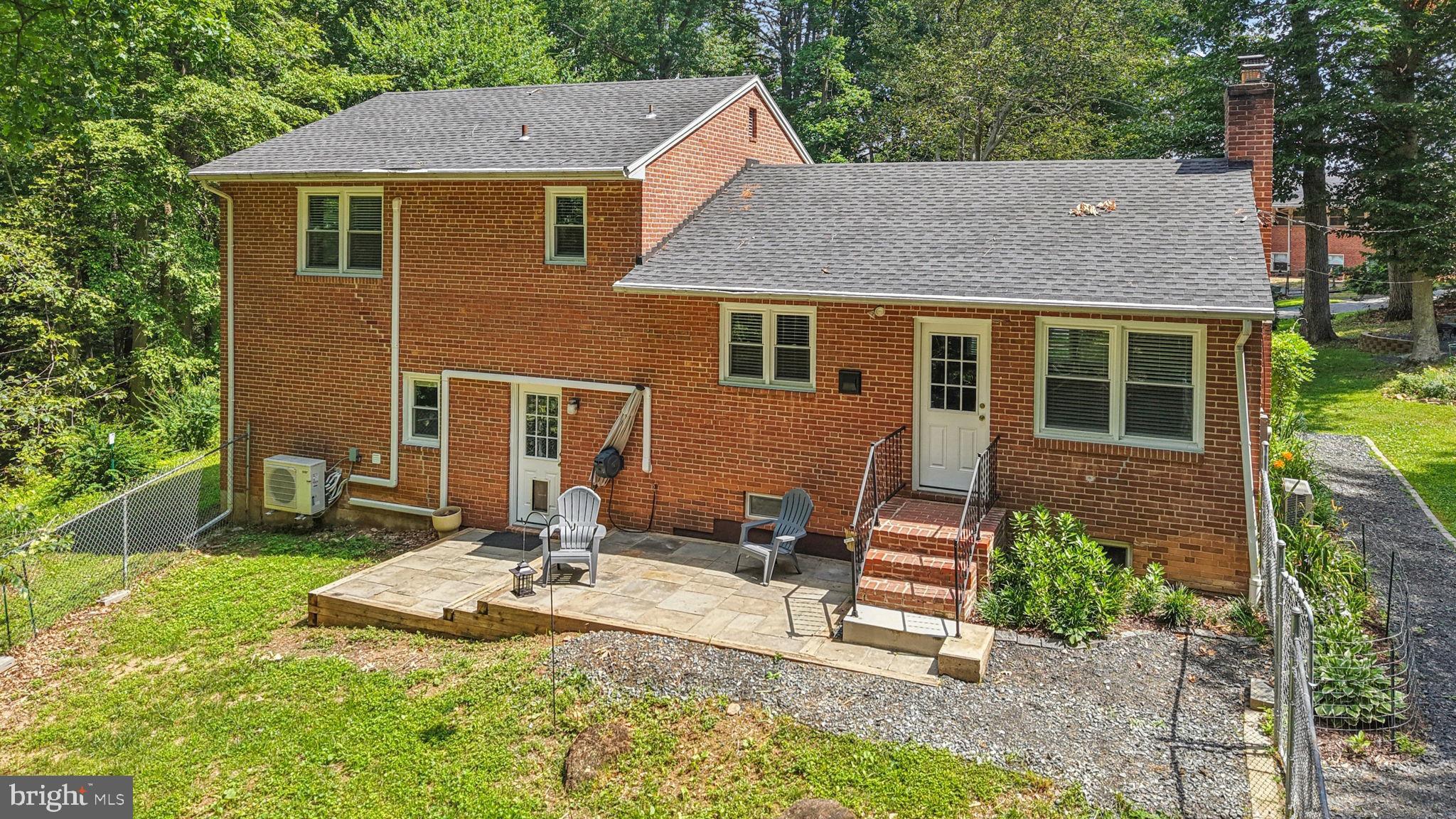 HAMPTON - Residential