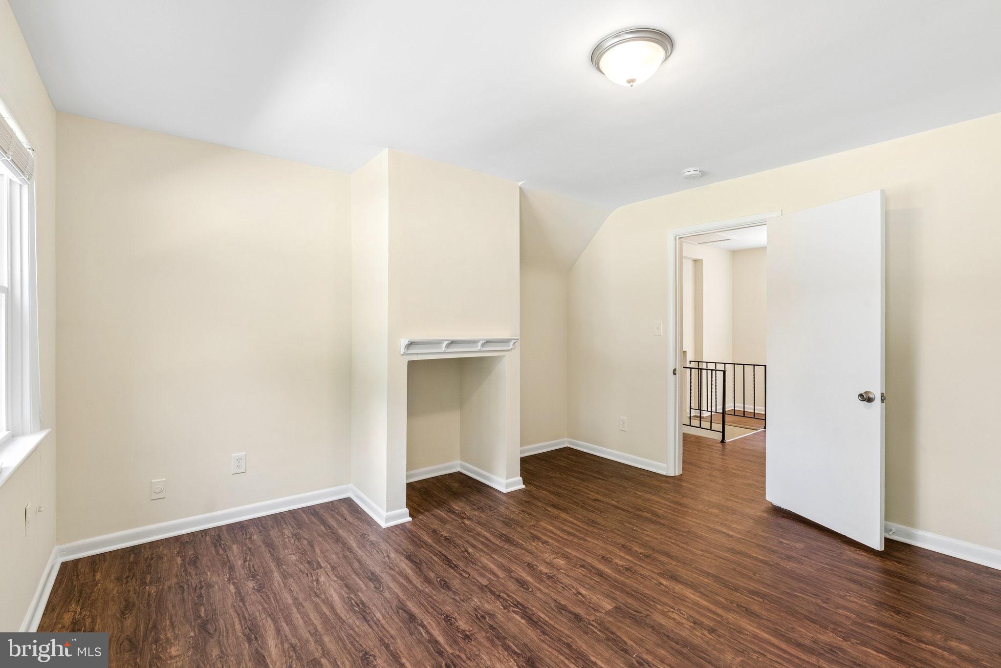 HAMPTON - Residential