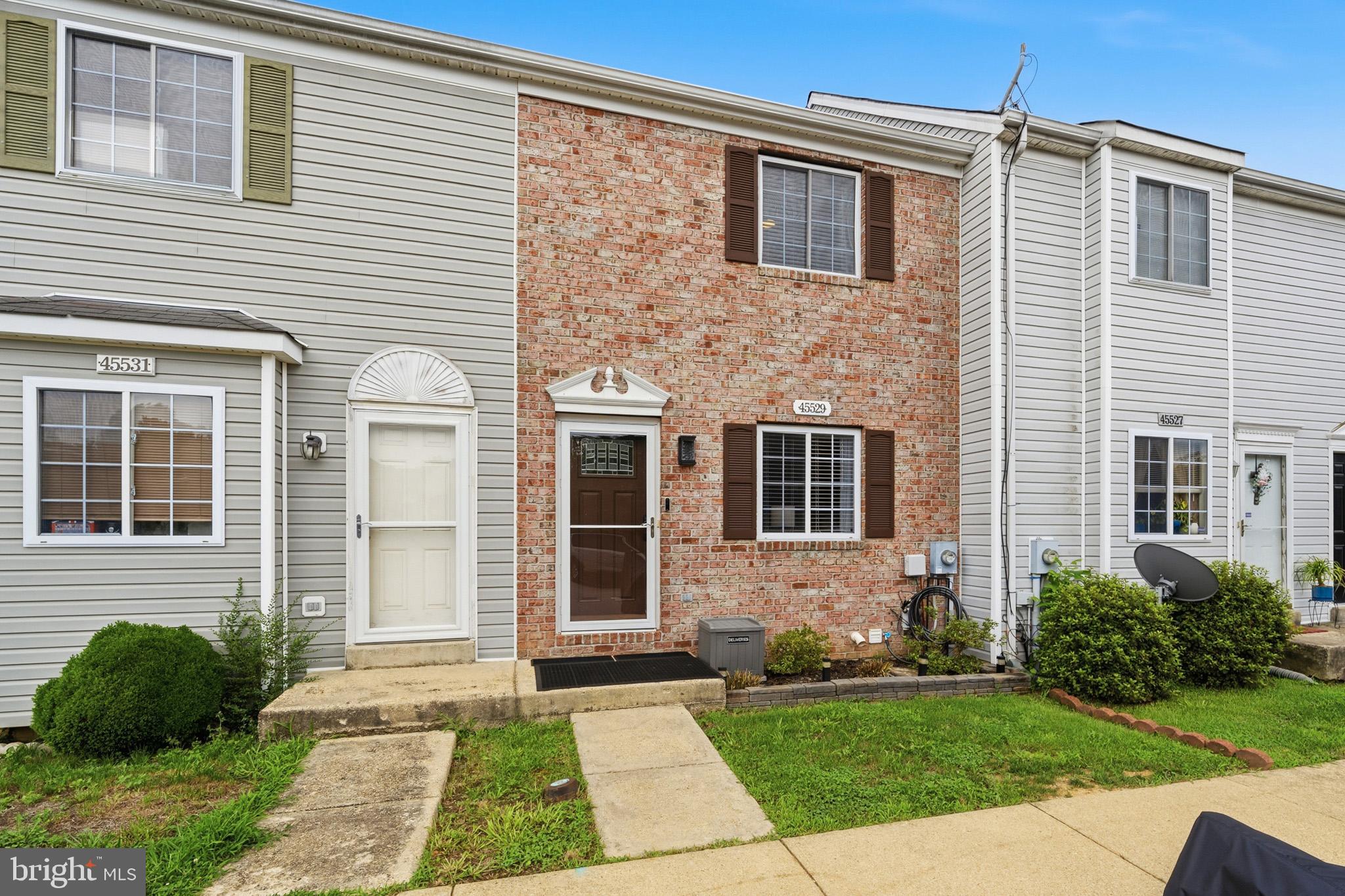 HICKORY HILLS - Residential