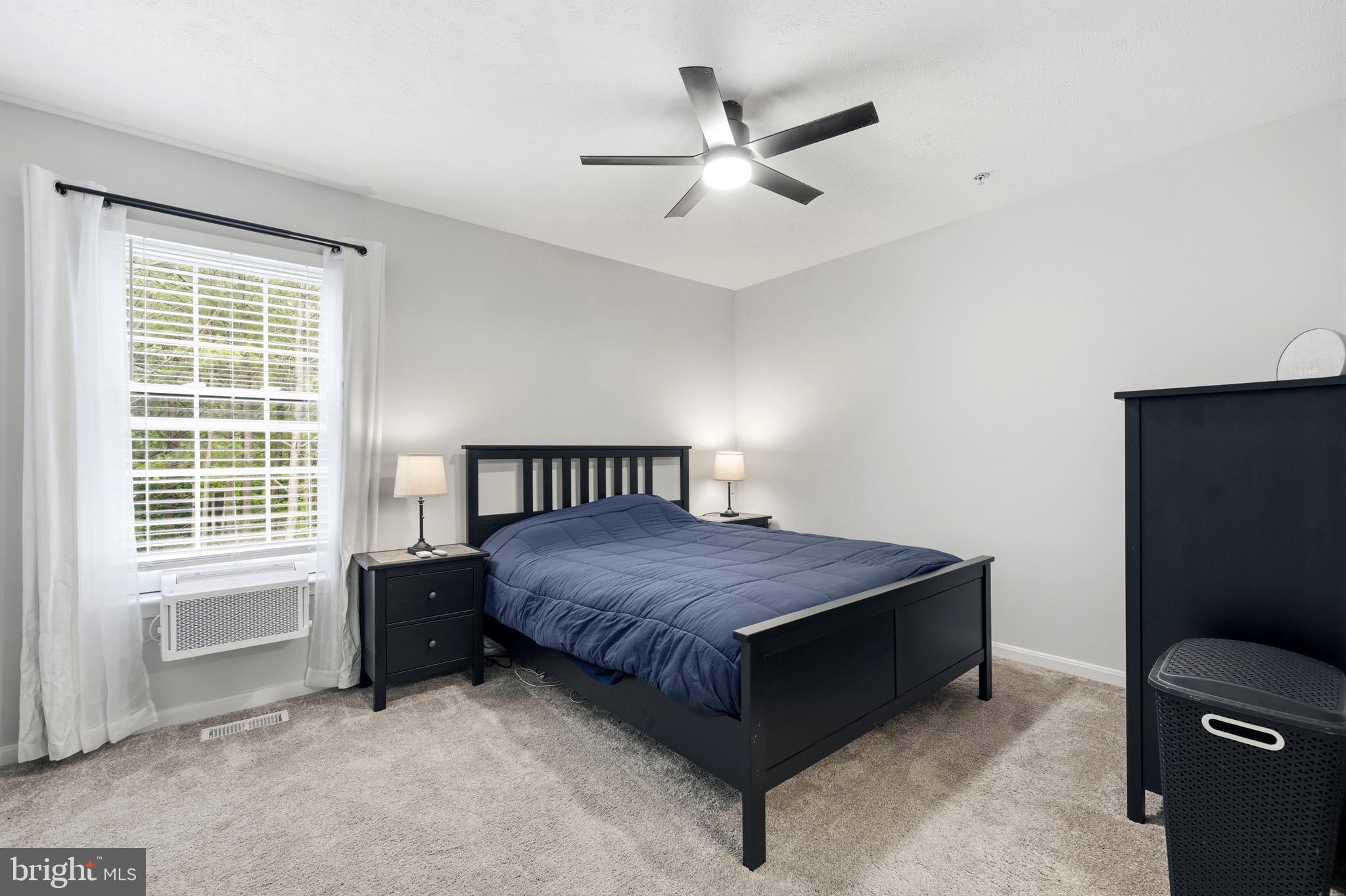 HICKORY HILLS - Residential