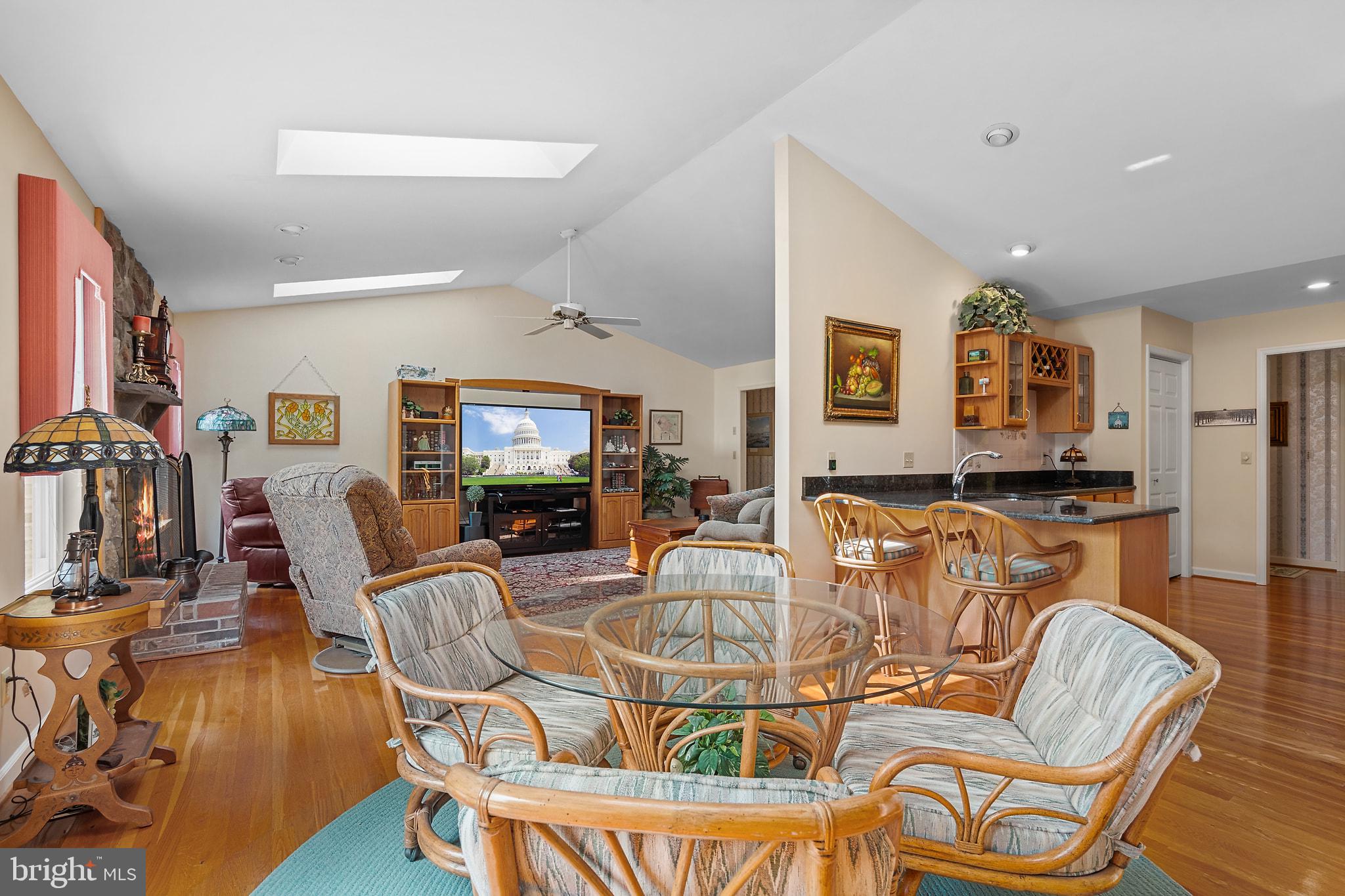 LAKE OF THE WOODS - Residential