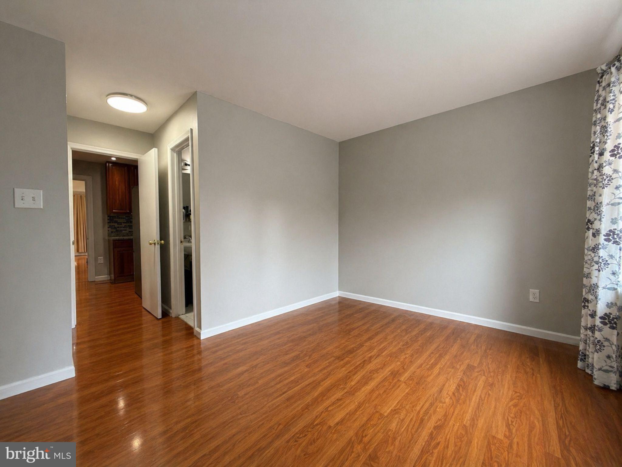 POTOMAC RIDGE - Residential