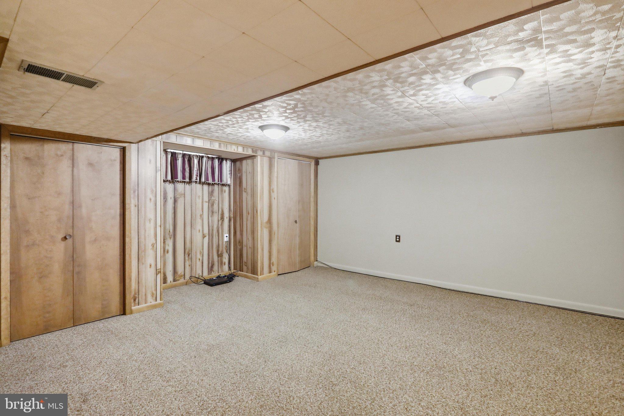 FUNKSTOWN - Residential