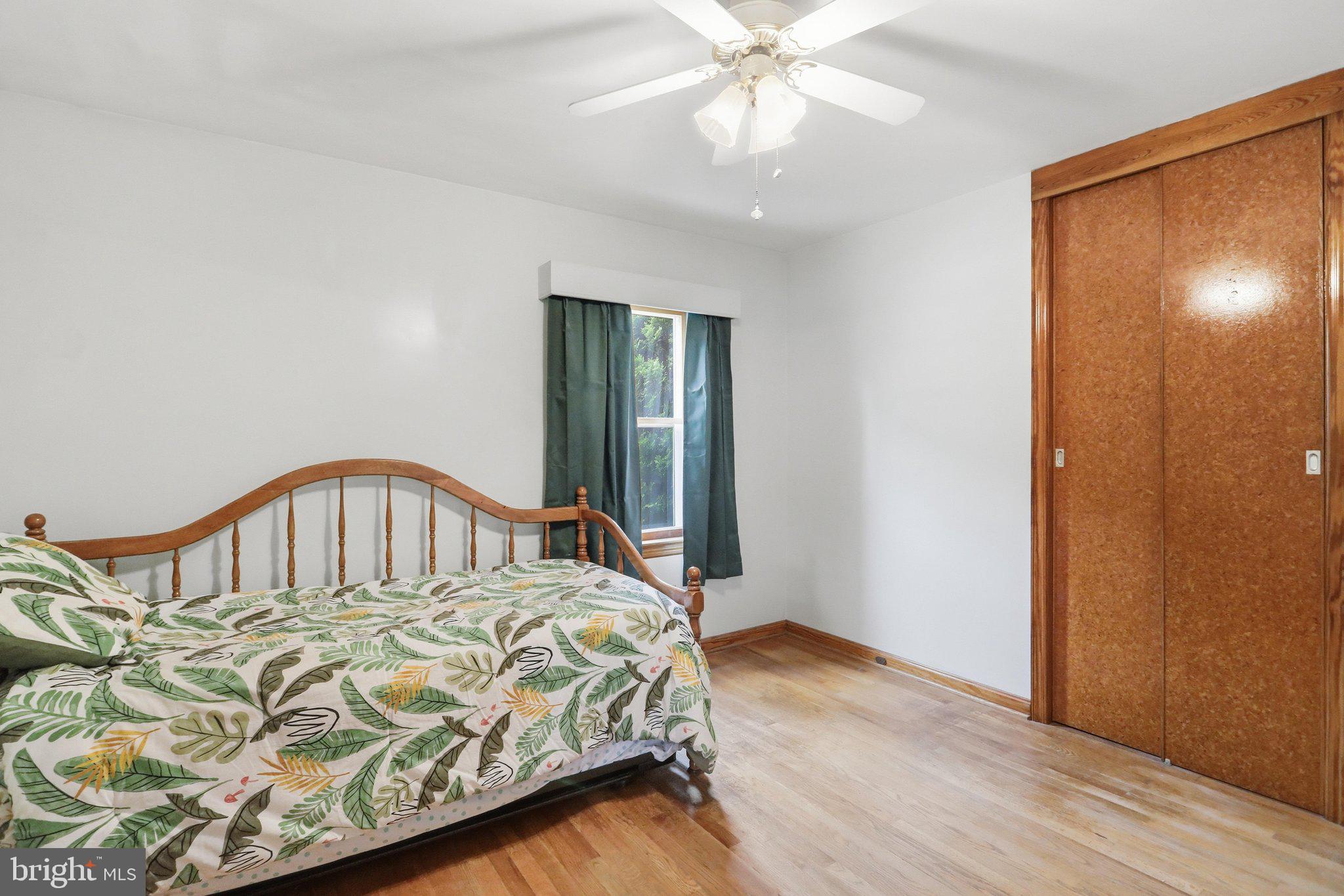 FUNKSTOWN - Residential