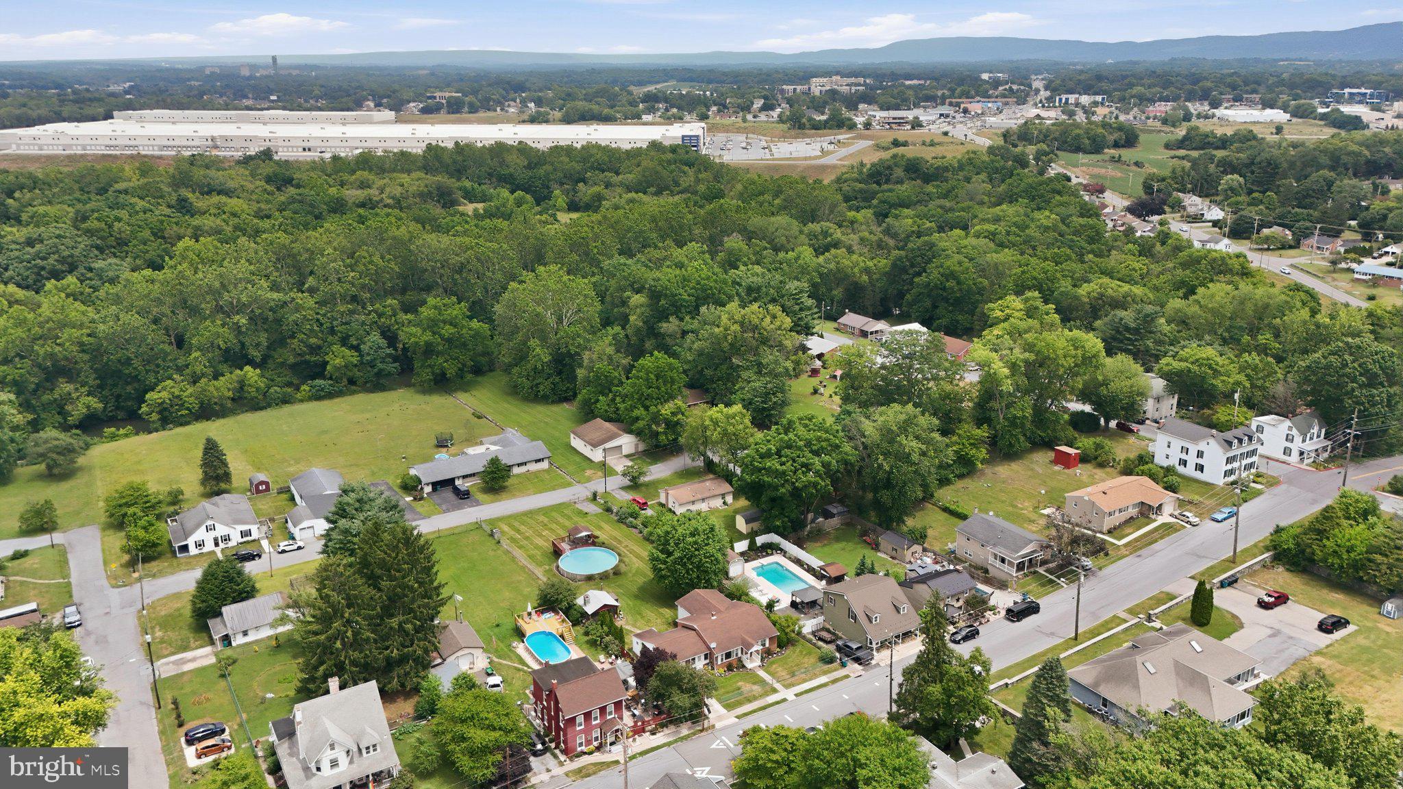 FUNKSTOWN - Residential