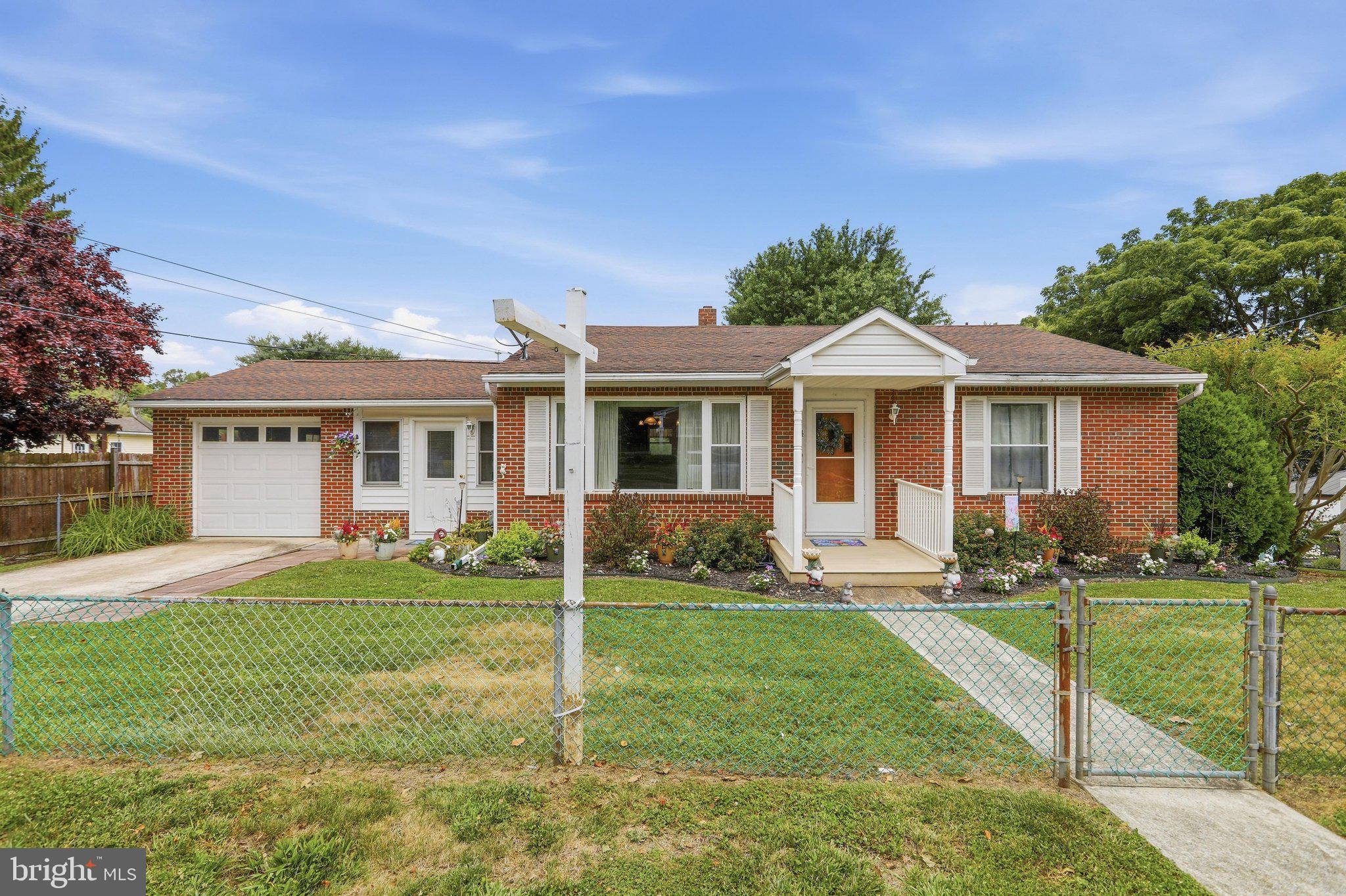 FUNKSTOWN - Residential