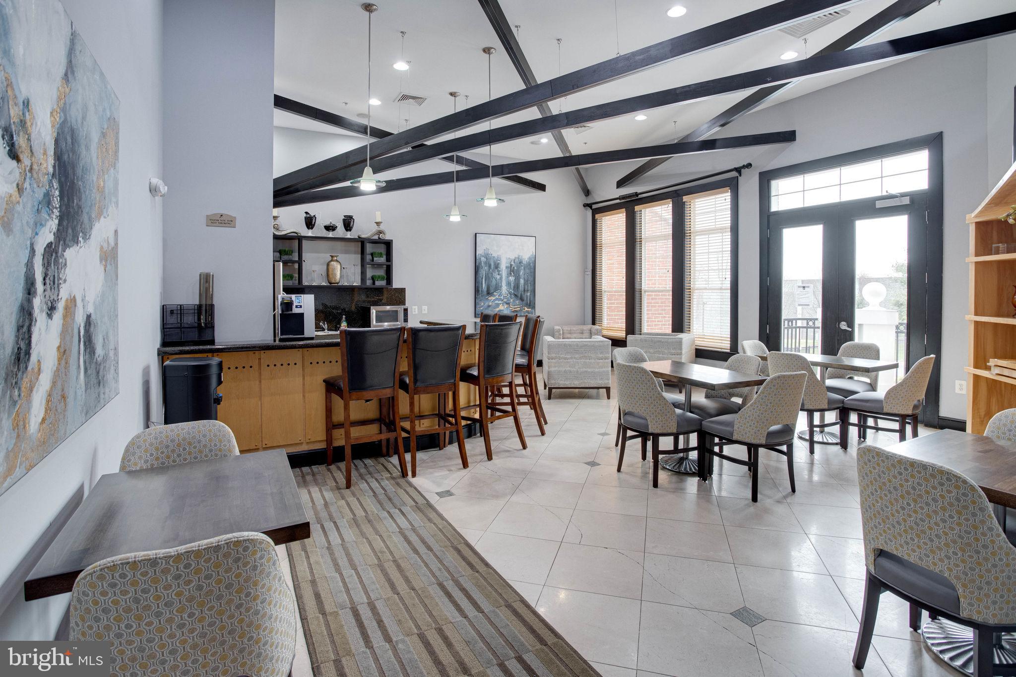 FAIRFAX RIDGE CONDOS - Residential Lease