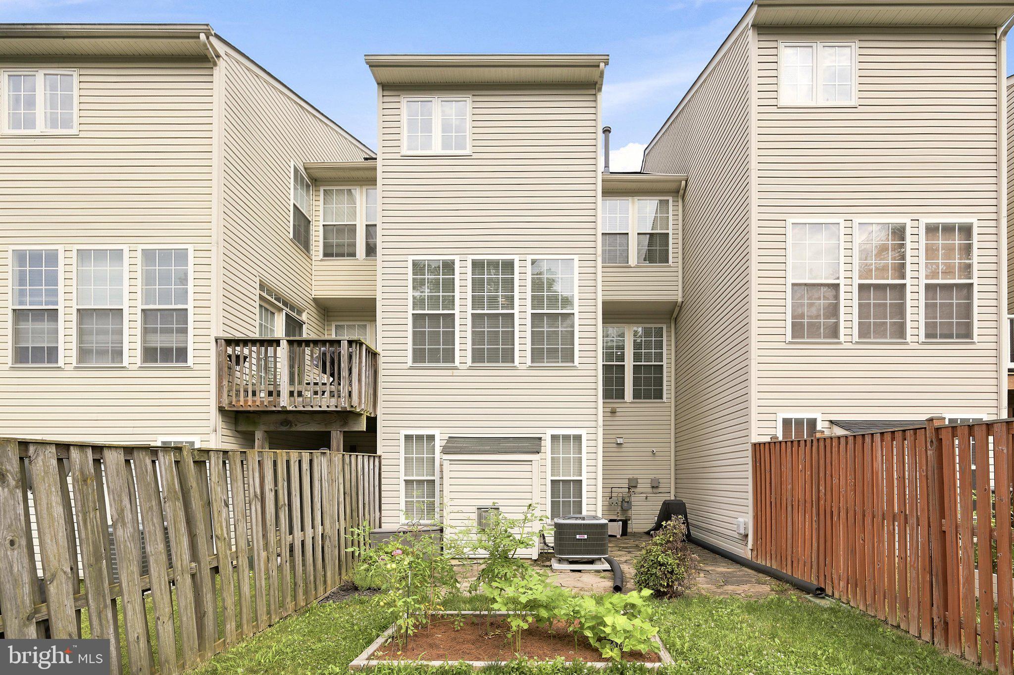 STEPHENS LANDING - Residential