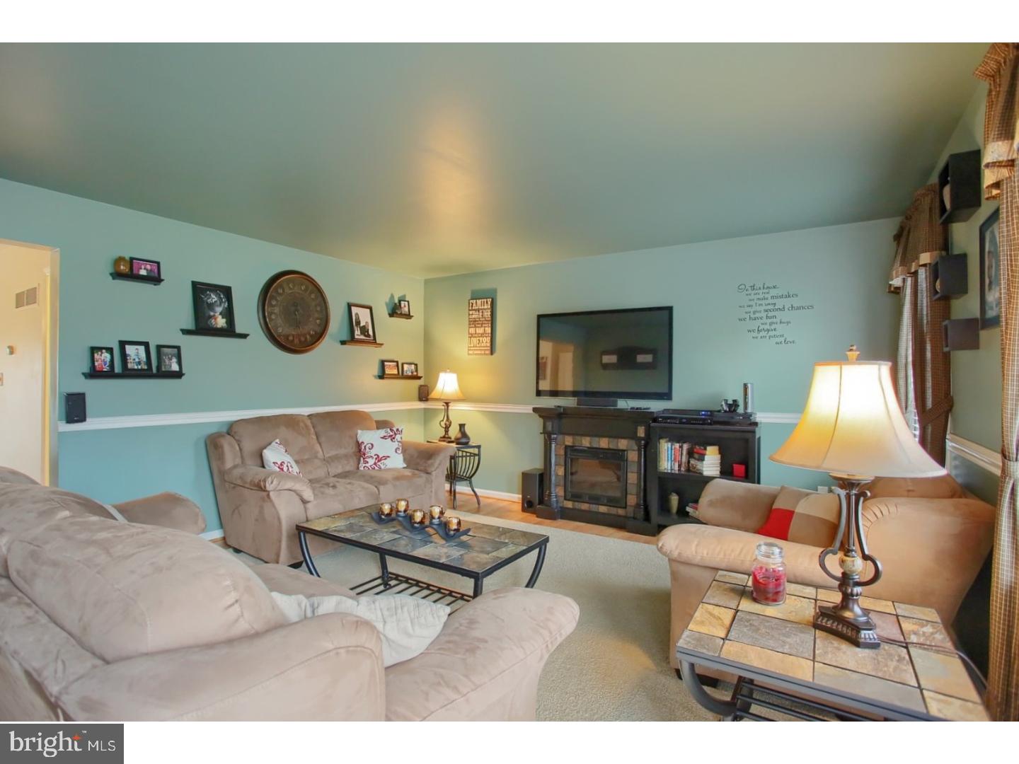 HEATHER KNOLL - Residential