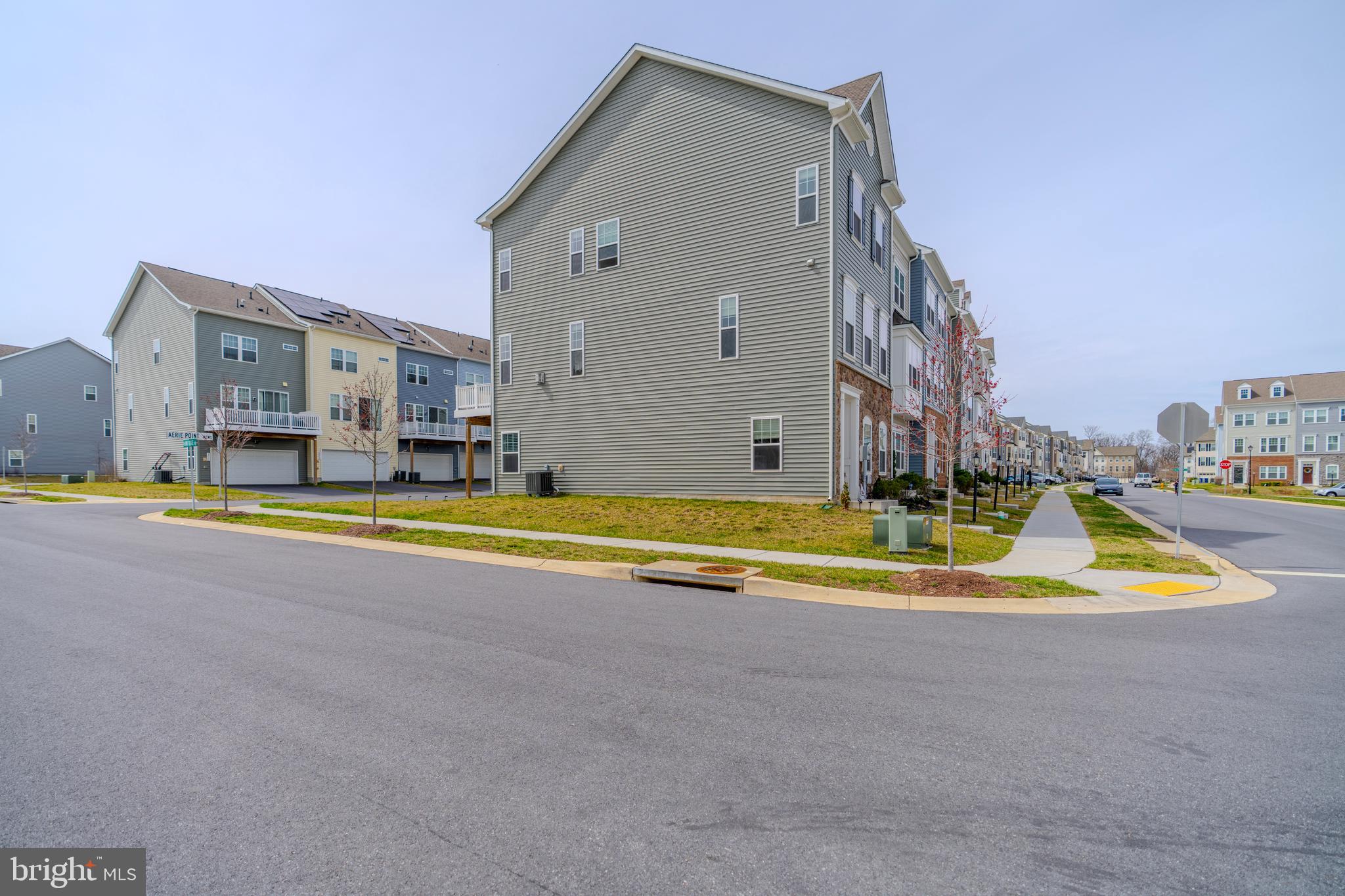 TALLYN RIDGE - Residential Lease