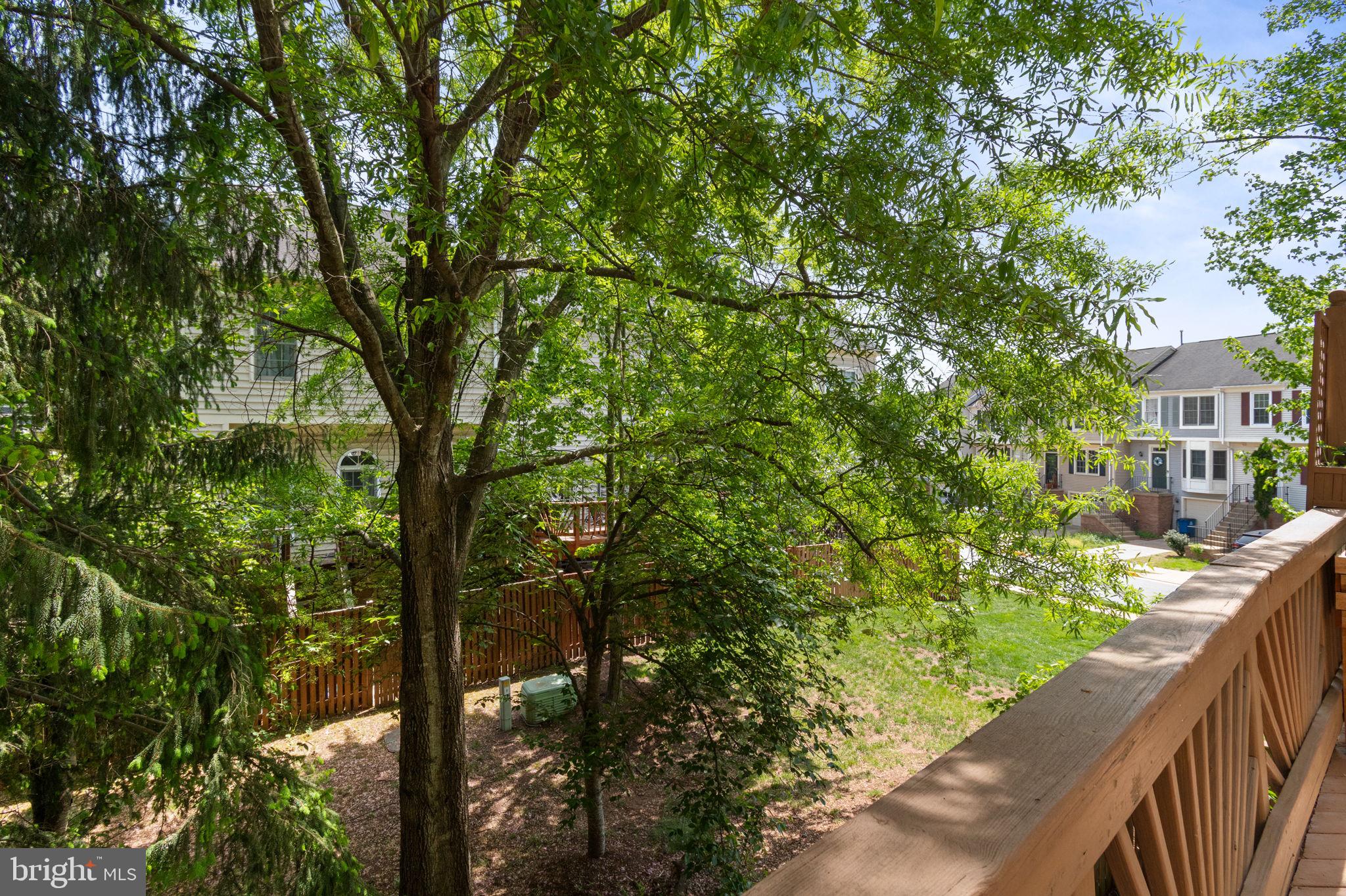 LIFESTYLE AT SULLY STATION - Residential