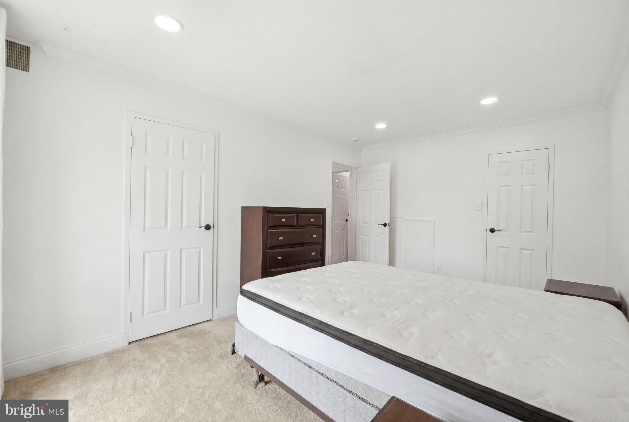EDSALL BLUFF - Residential