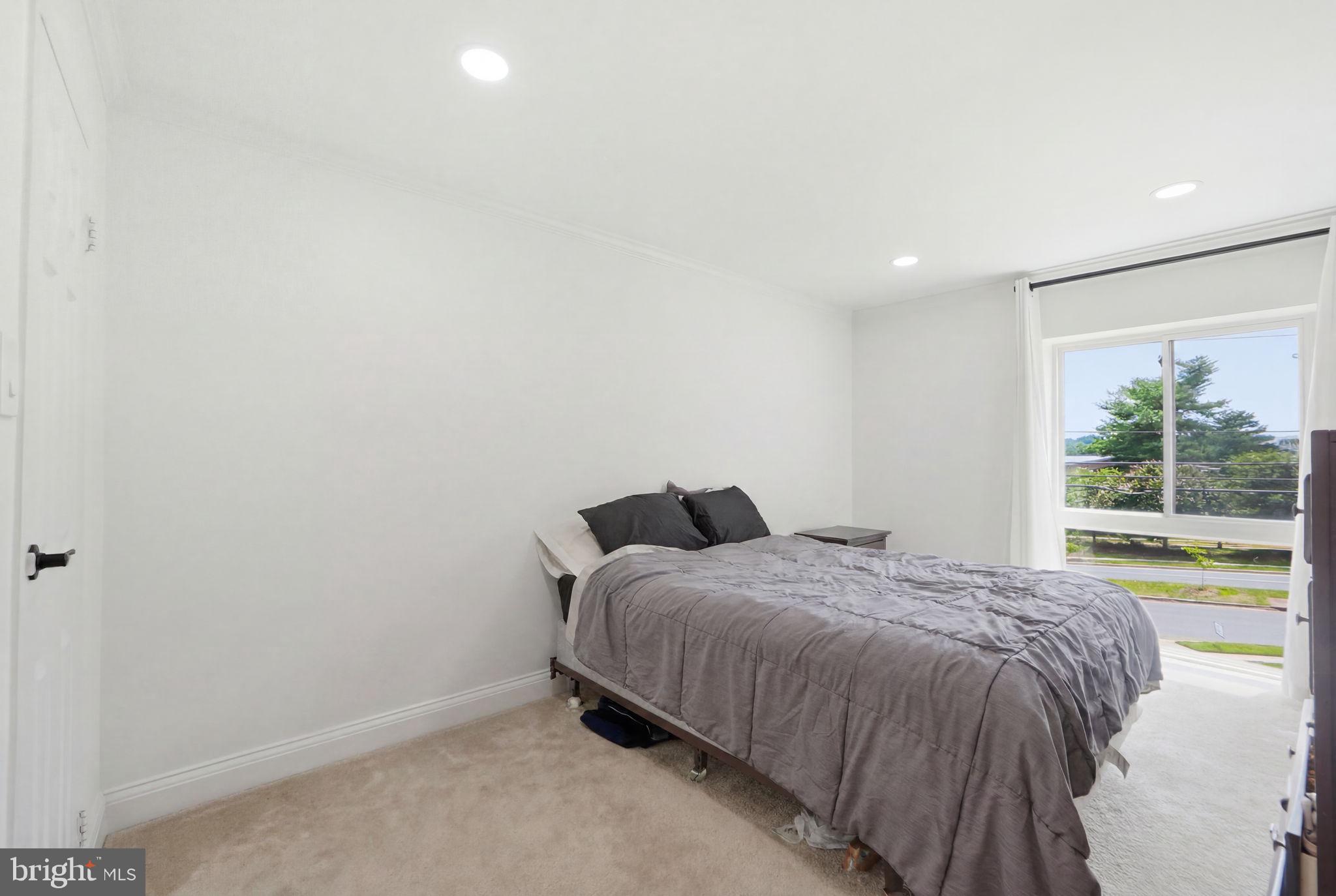 EDSALL BLUFF - Residential