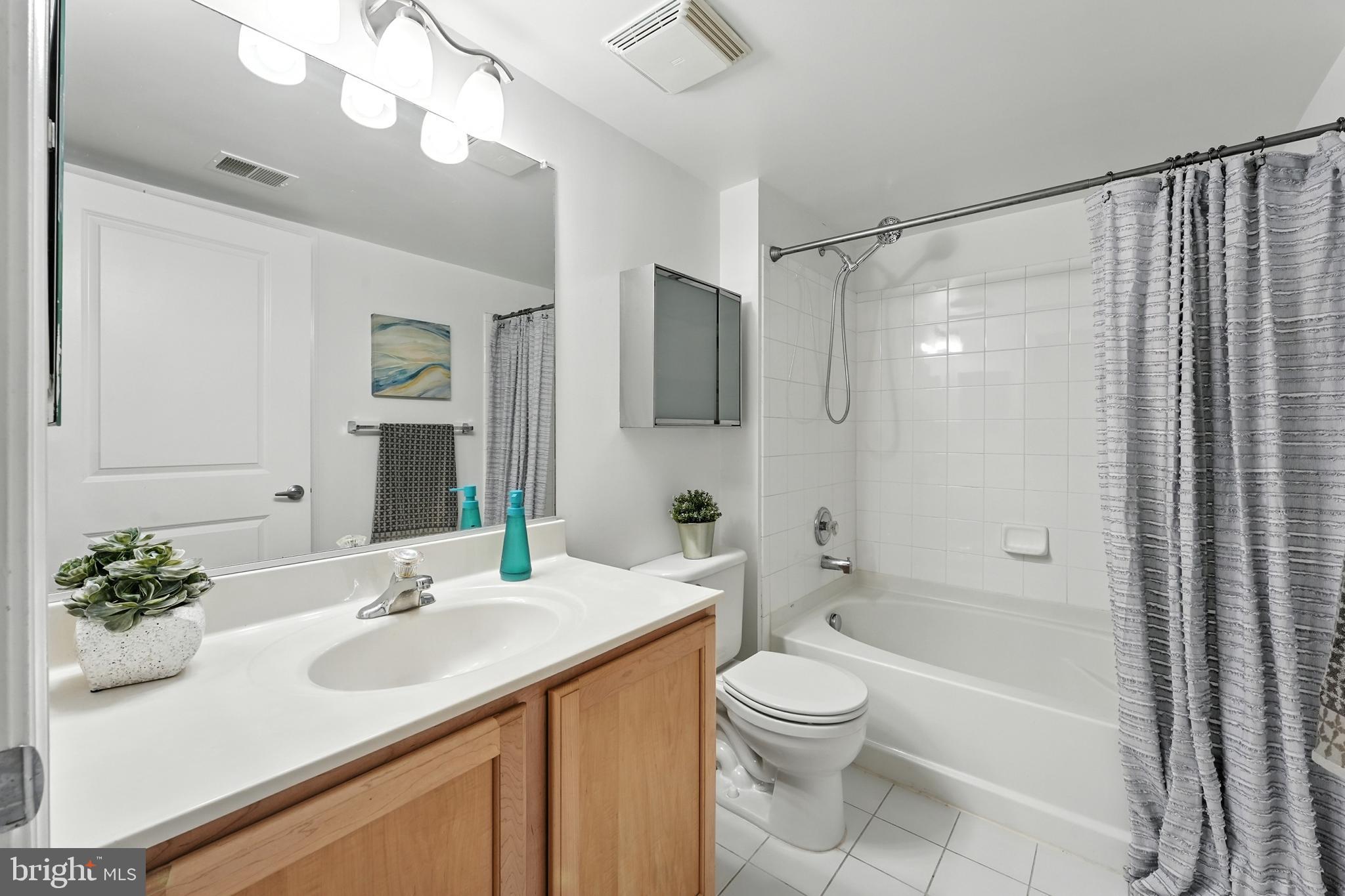 SILVER SPRING - Residential
