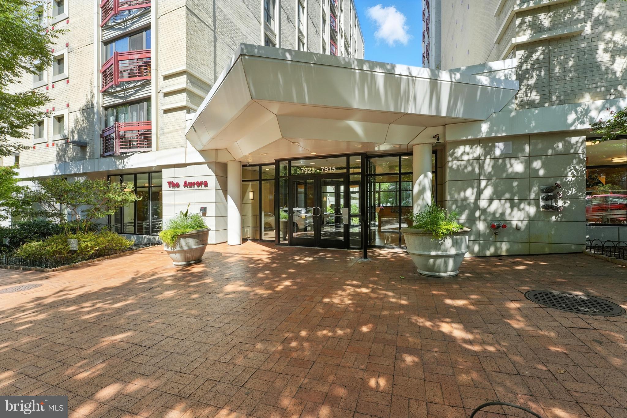 SILVER SPRING - Residential