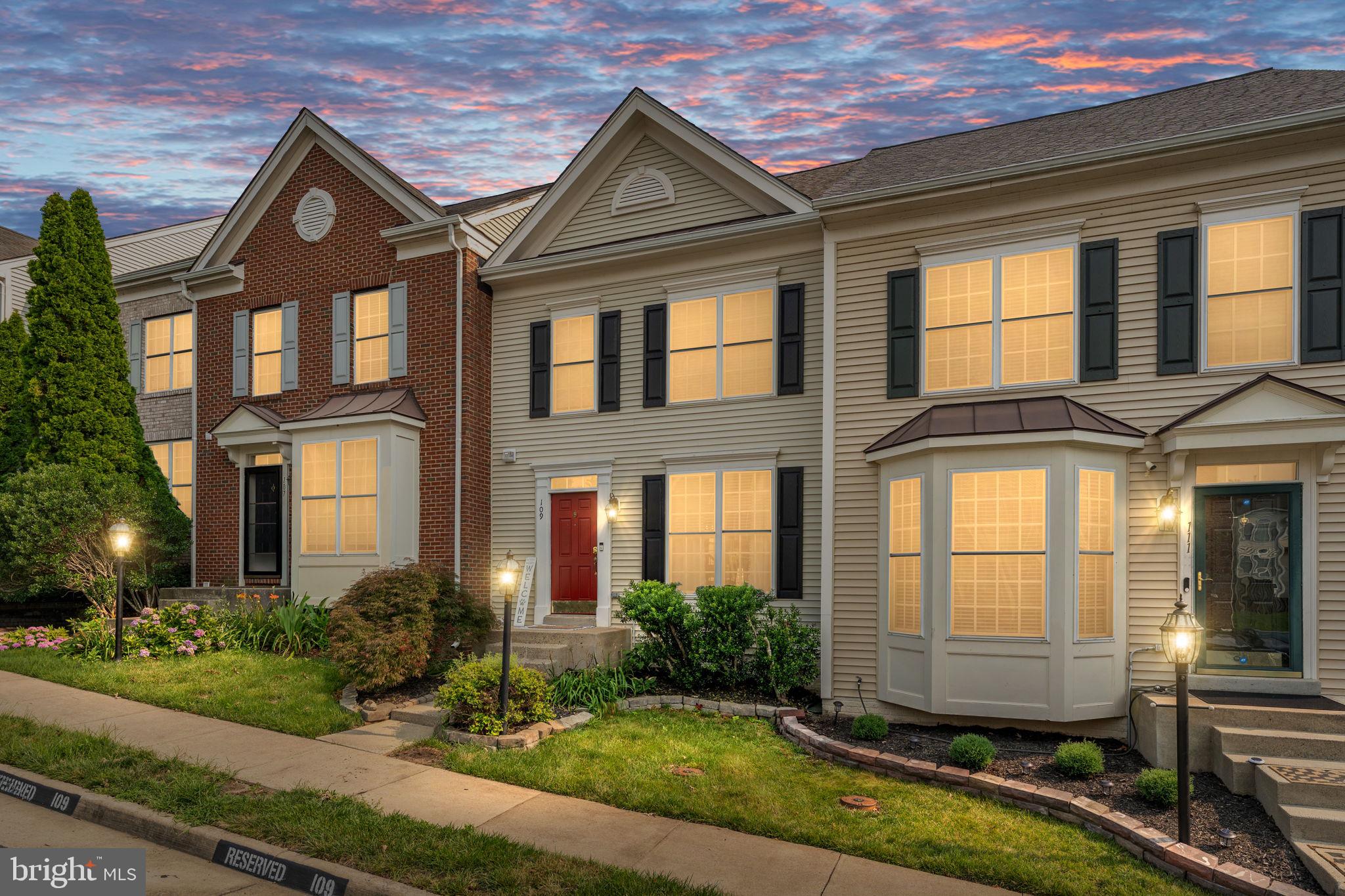 AZALEA WOODS - Residential